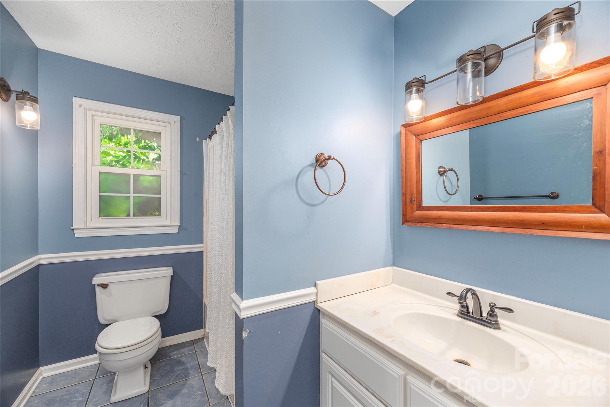 142 Whisperwood Drive #19 — Hendersonville
