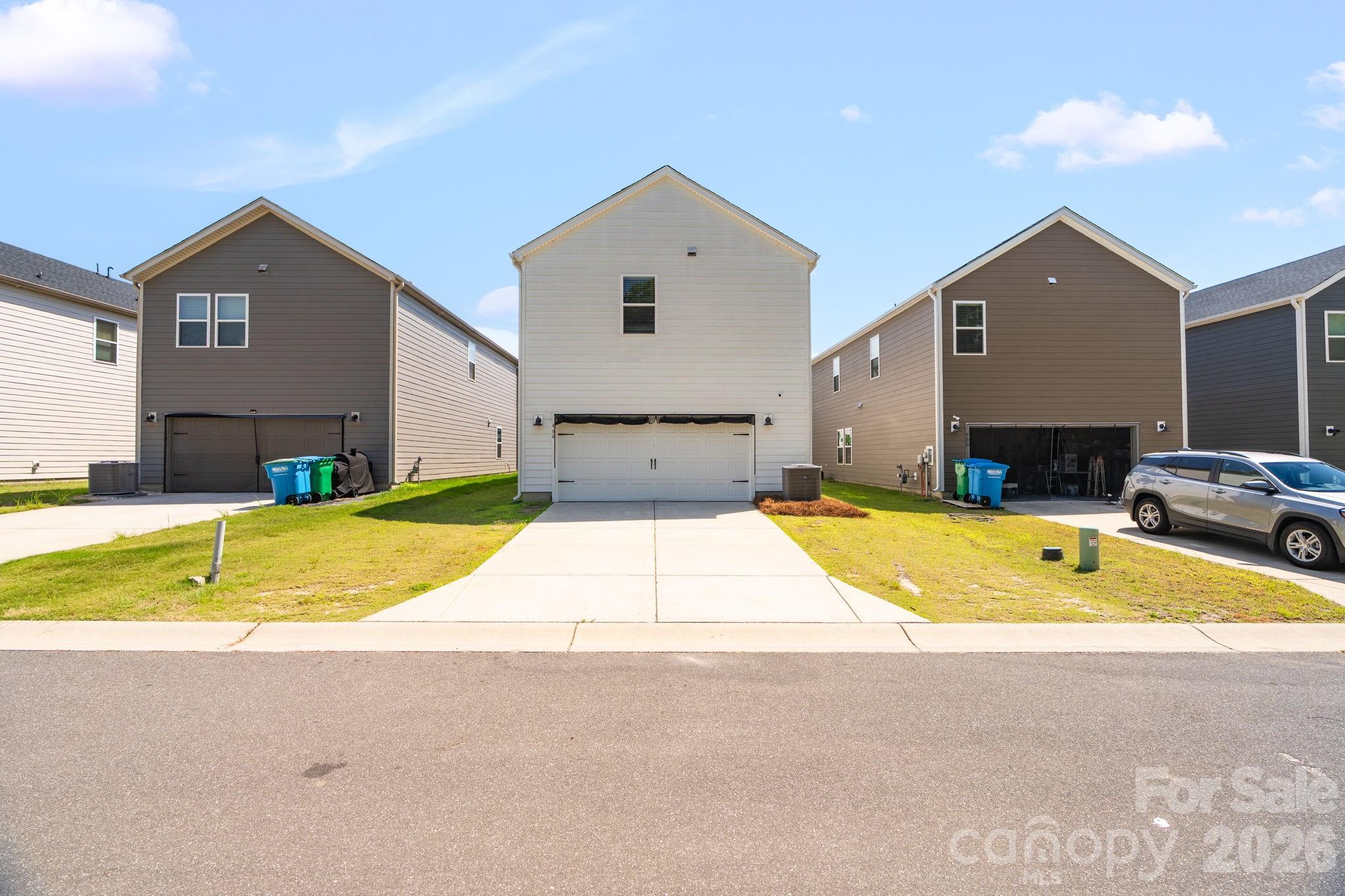 466 Cranford Drive — Pineville