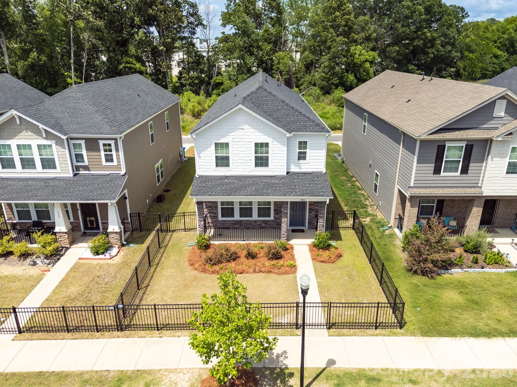 466 Cranford Drive — Pineville