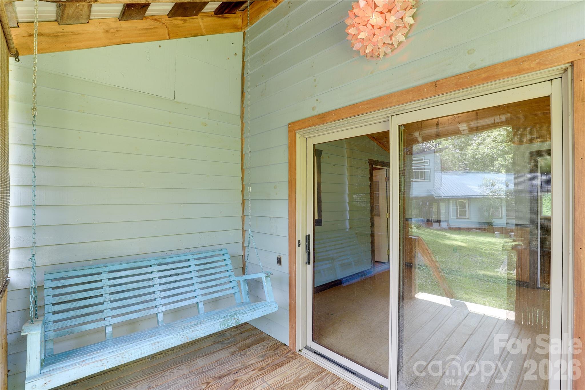 435 Mountain Cove Road — Marshall