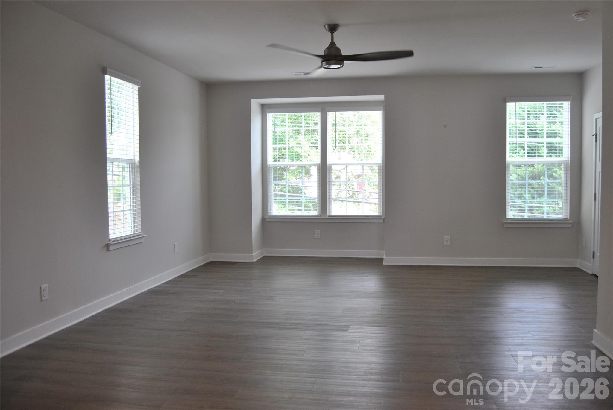 1946 Tupelo Grove Lane — Gastonia