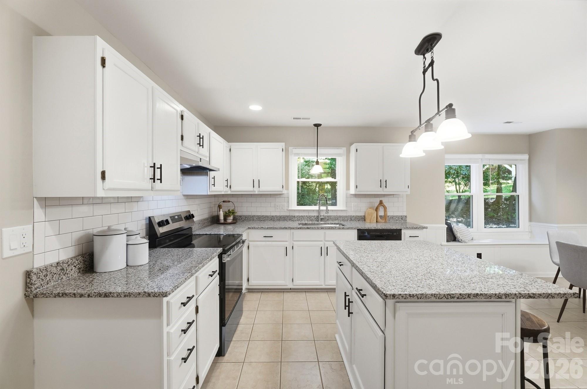 730 Fredricksburg Road — Matthews