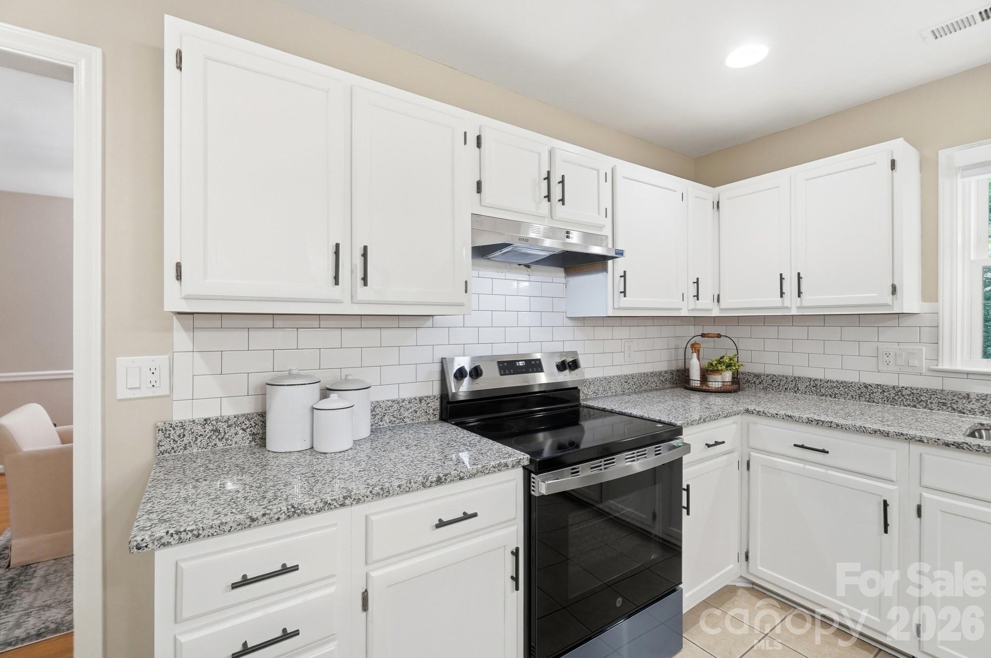 730 Fredricksburg Road — Matthews