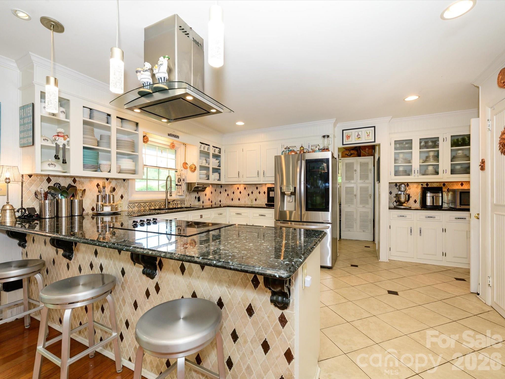 1300 Bevis Drive — Charlotte