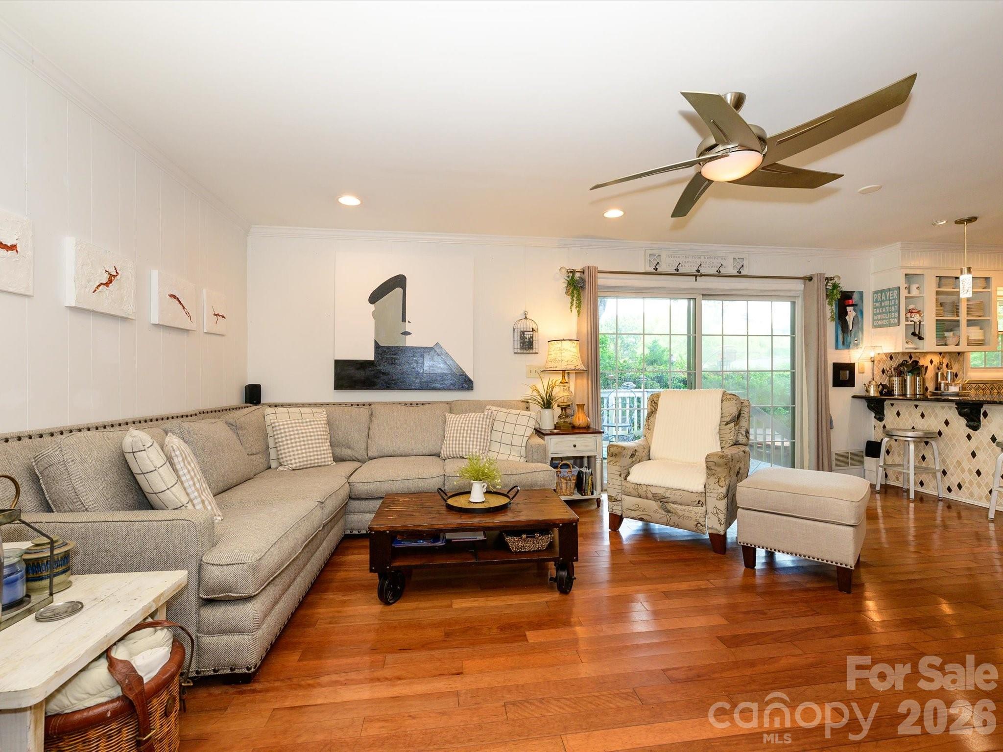 1300 Bevis Drive — Charlotte