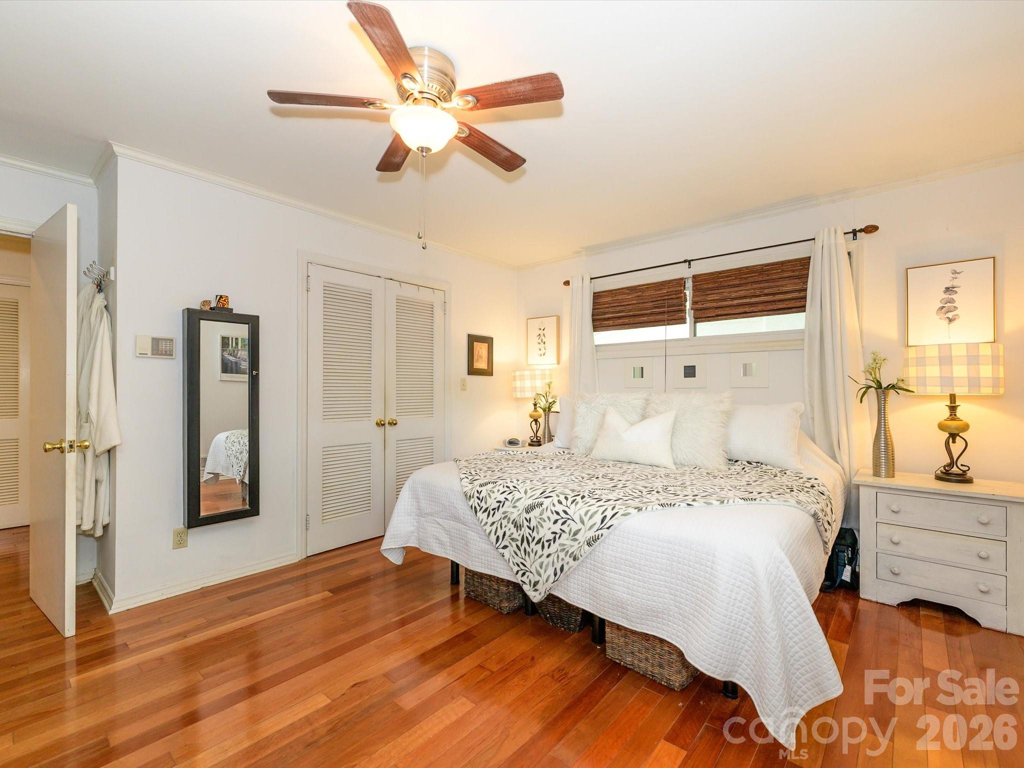 1300 Bevis Drive — Charlotte