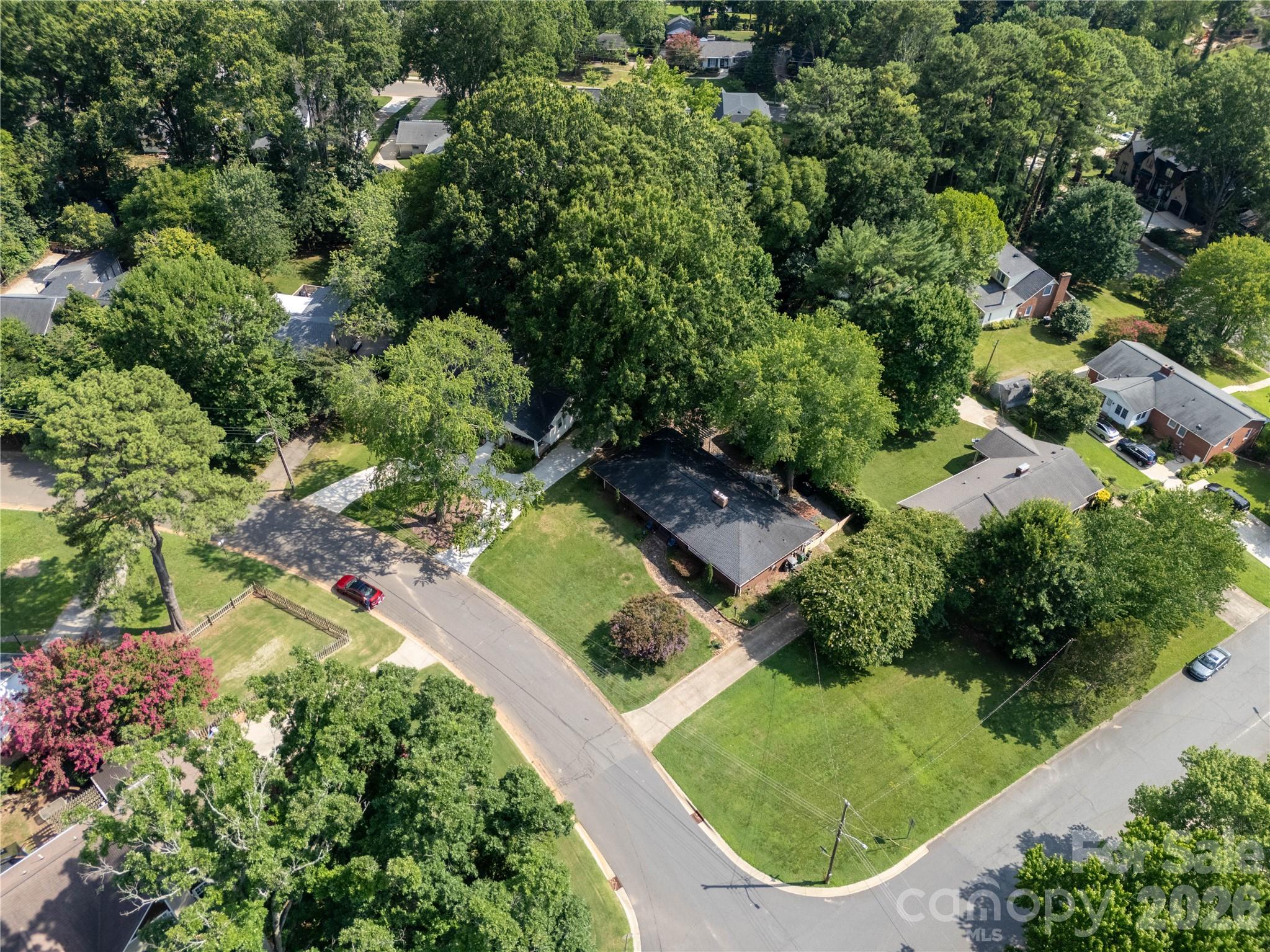 1300 Bevis Drive — Charlotte
