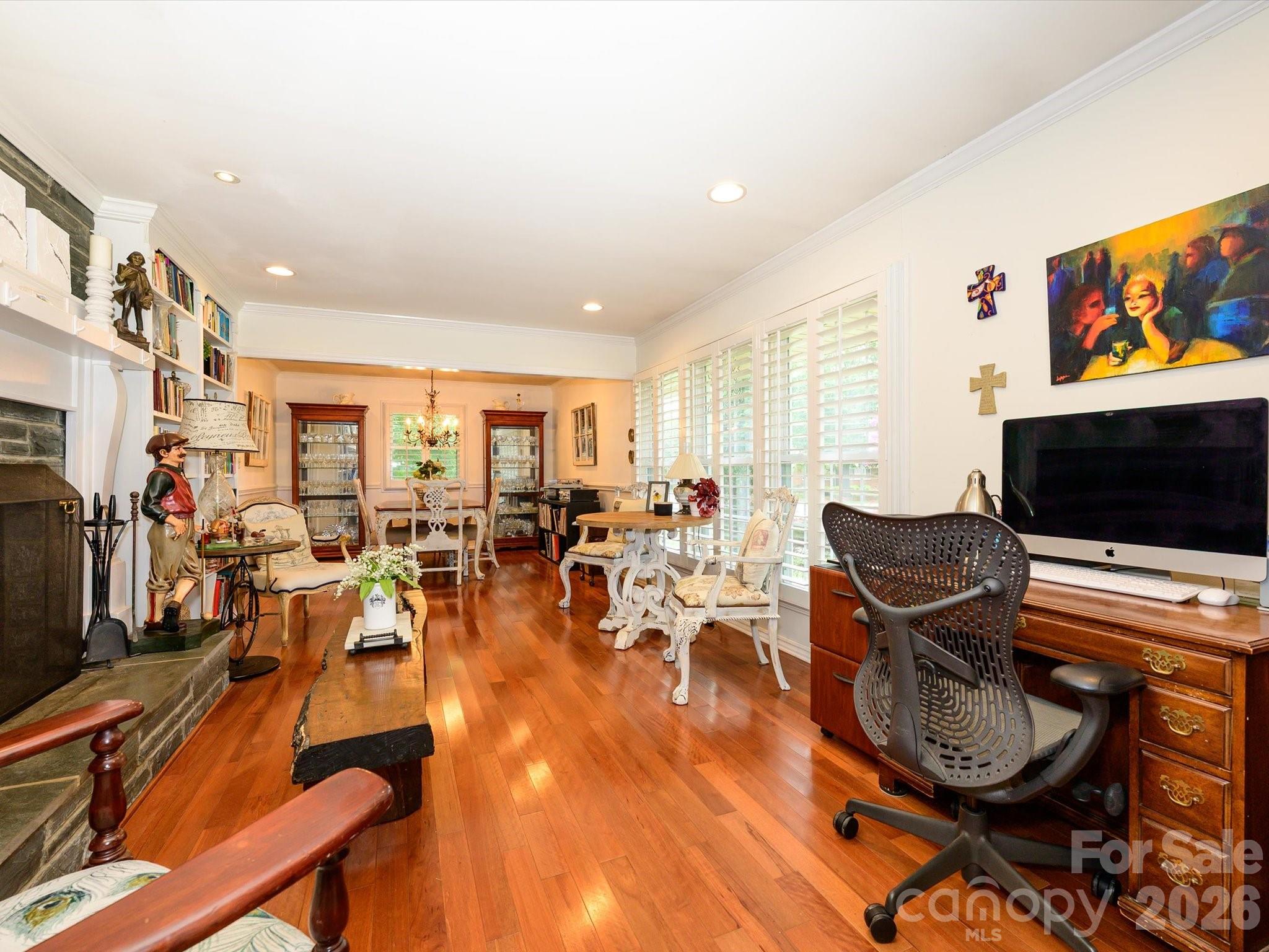 1300 Bevis Drive — Charlotte
