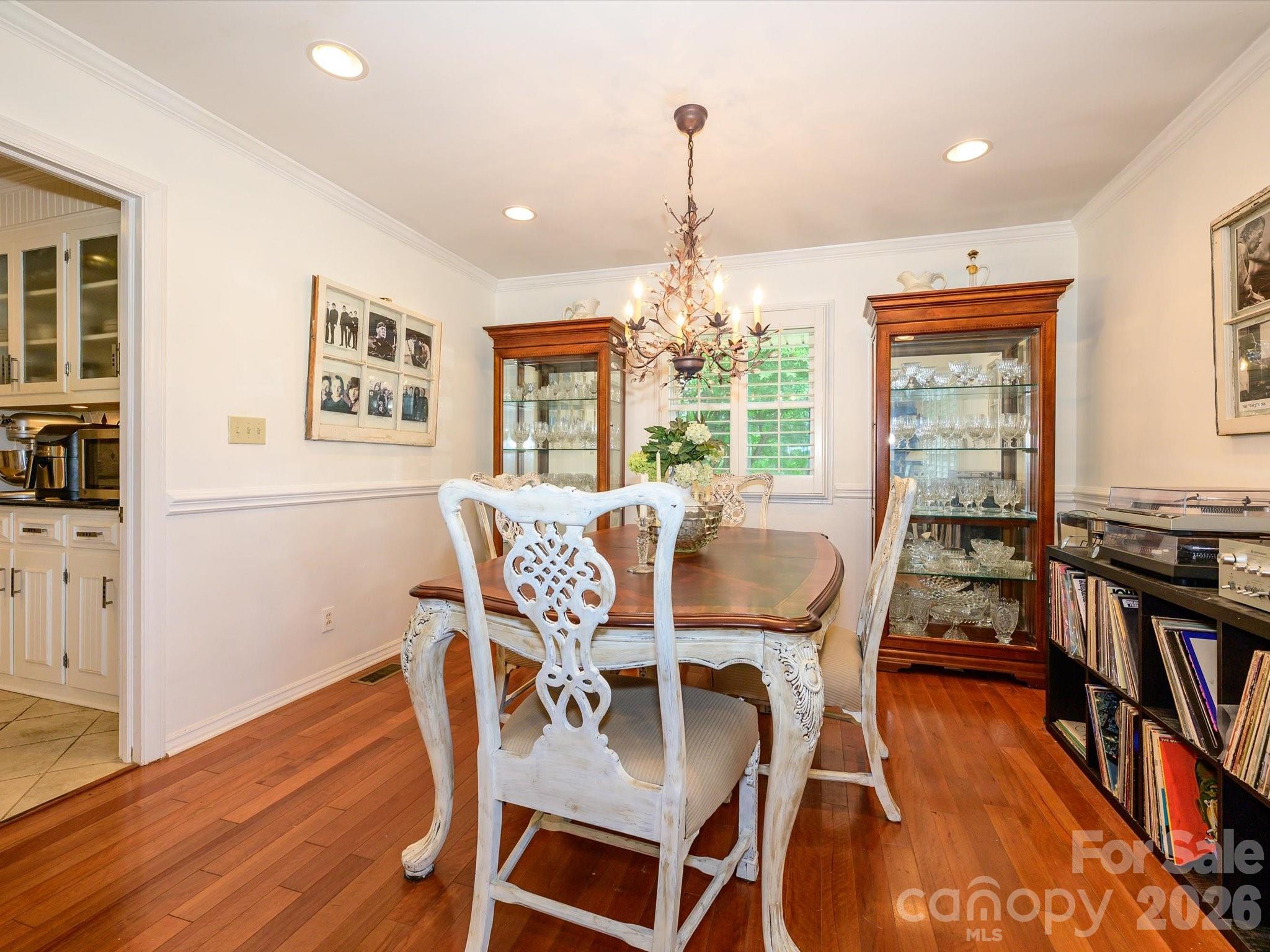 1300 Bevis Drive — Charlotte
