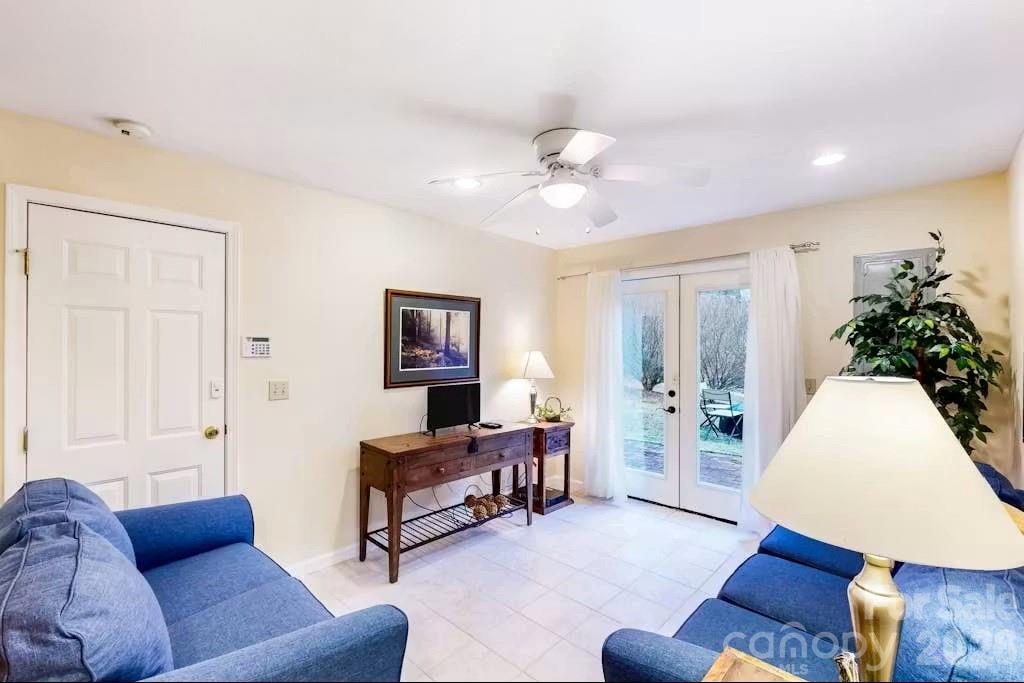 210 Tanner Trail — Waynesville