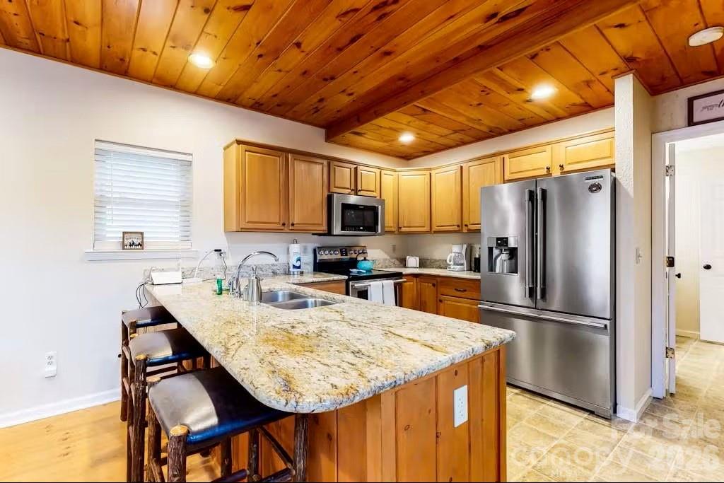 210 Tanner Trail — Waynesville