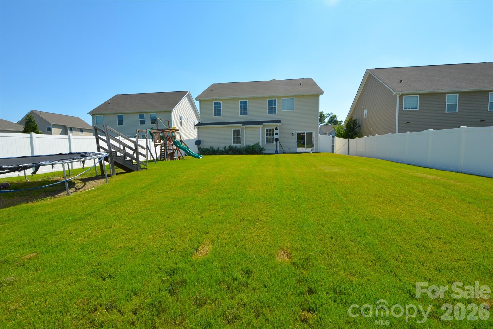 5825 Pepperpike Way #212 — Charlotte