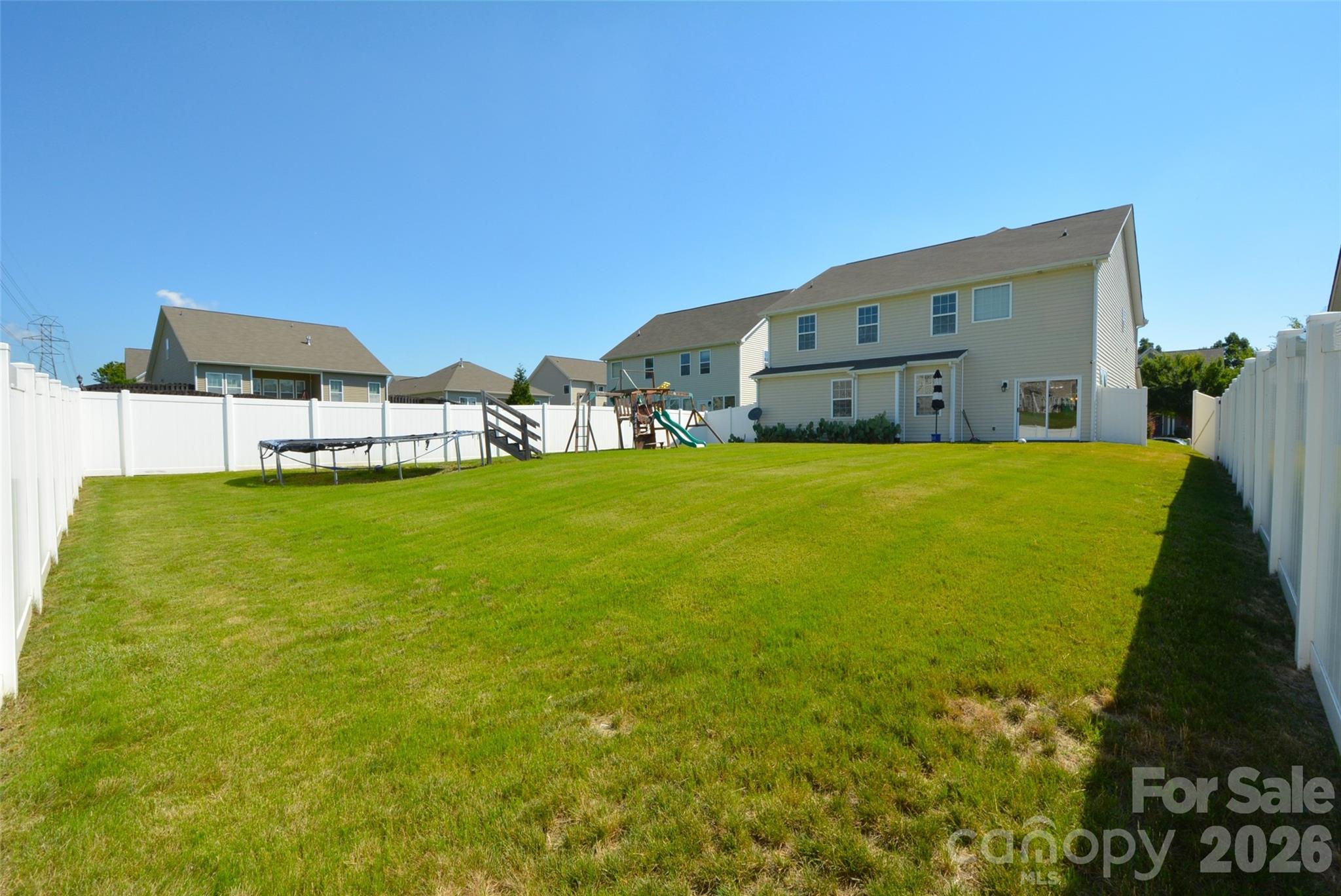 5825 Pepperpike Way #212 — Charlotte