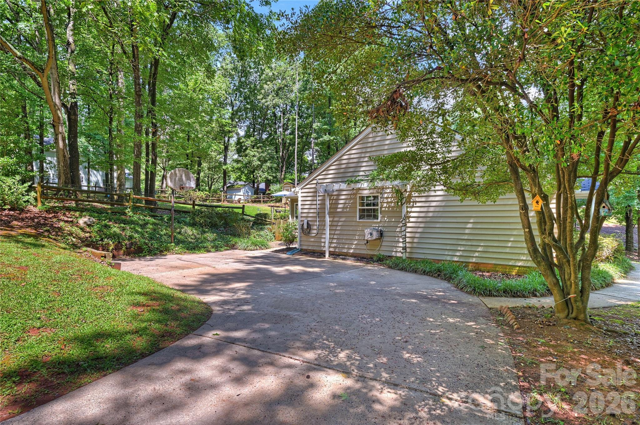 605 Silversmith Lane — Charlotte