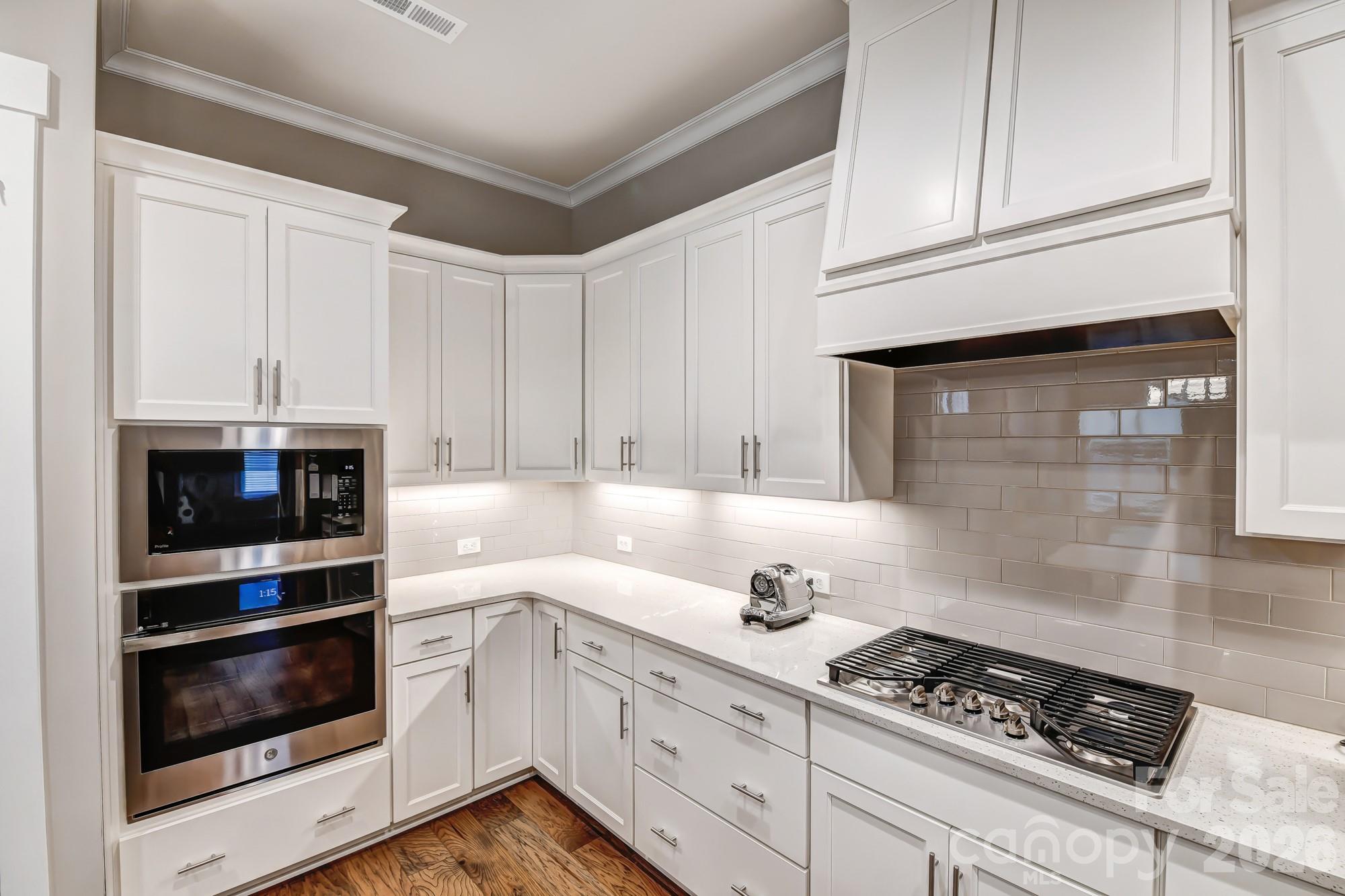 3049 Alveston Drive — Concord