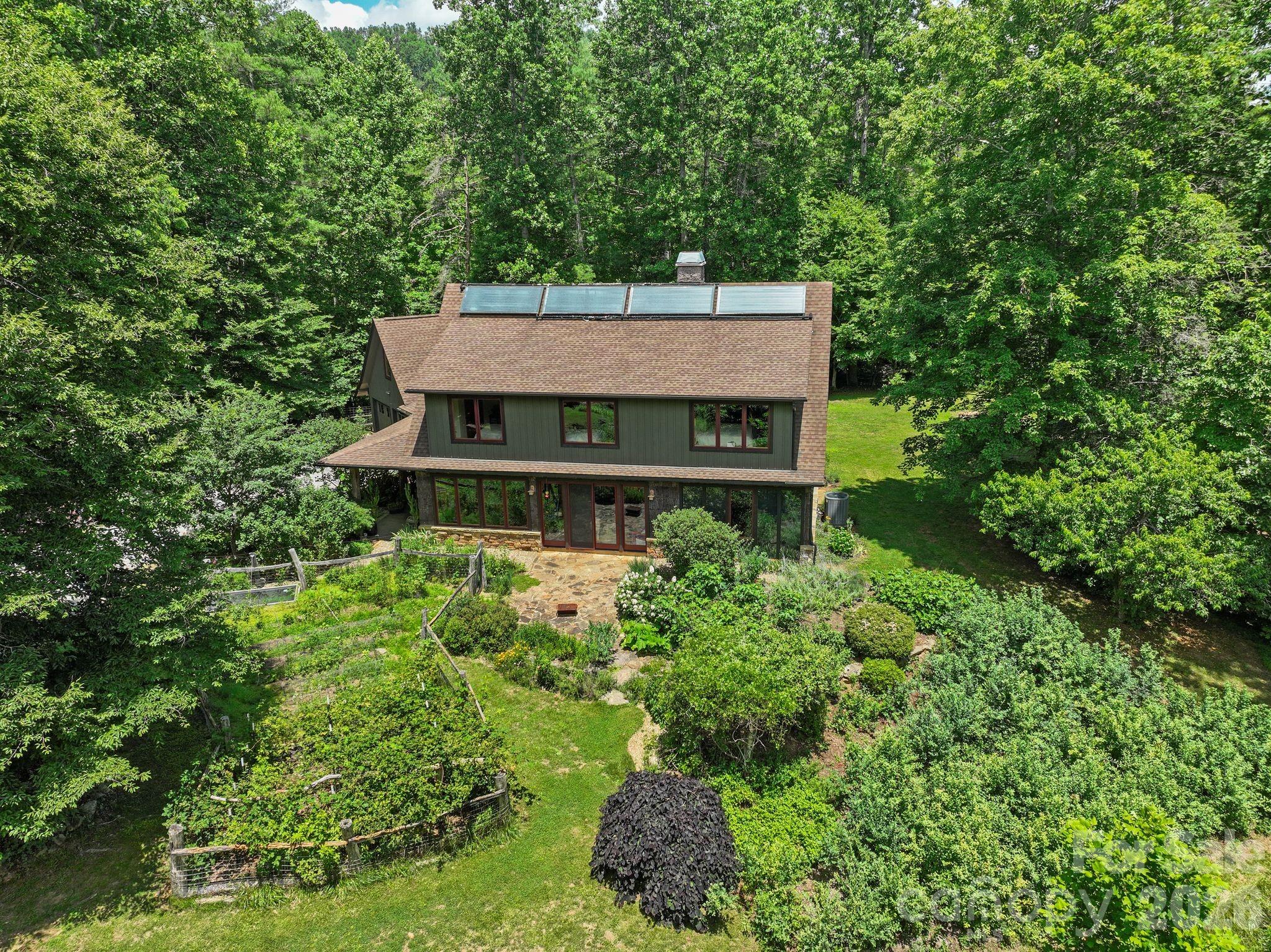 24 Merriwood Trail — Arden
