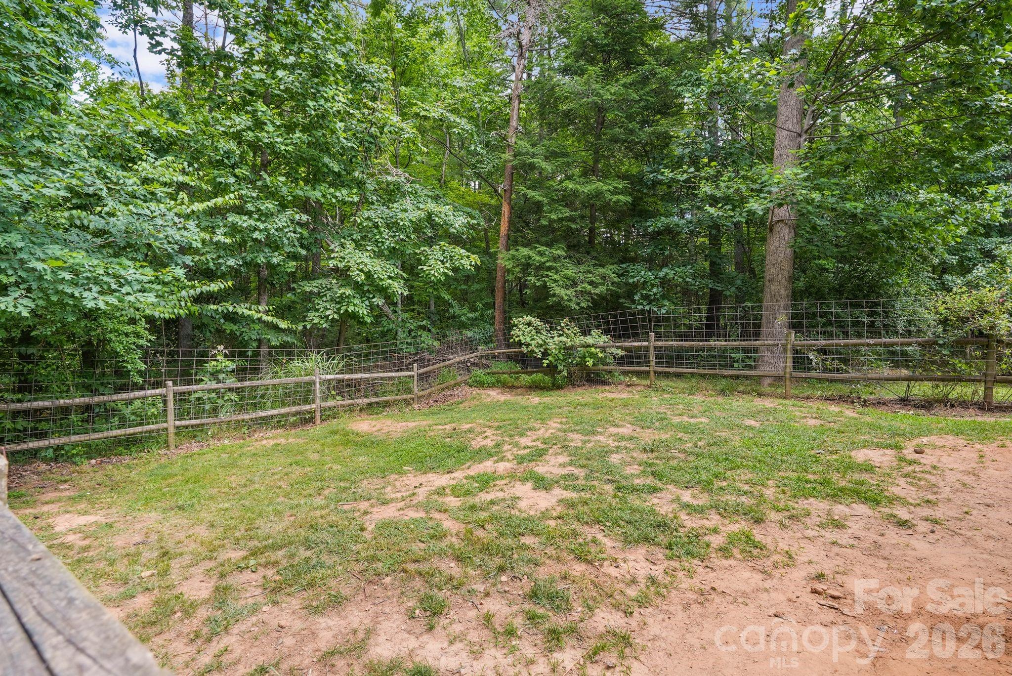 24 Merriwood Trail — Arden
