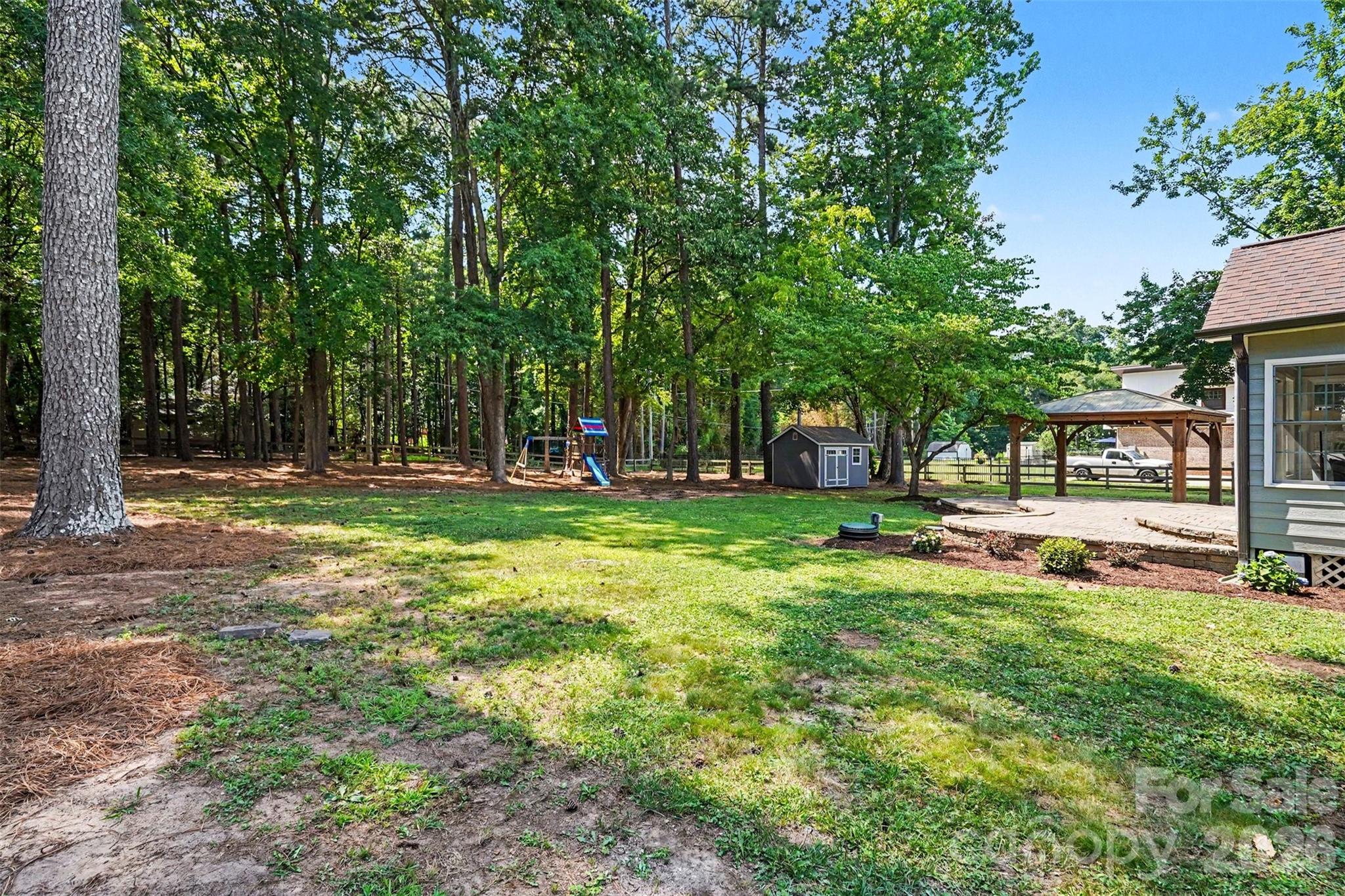 4724 Weddington Matthews Road — Matthews