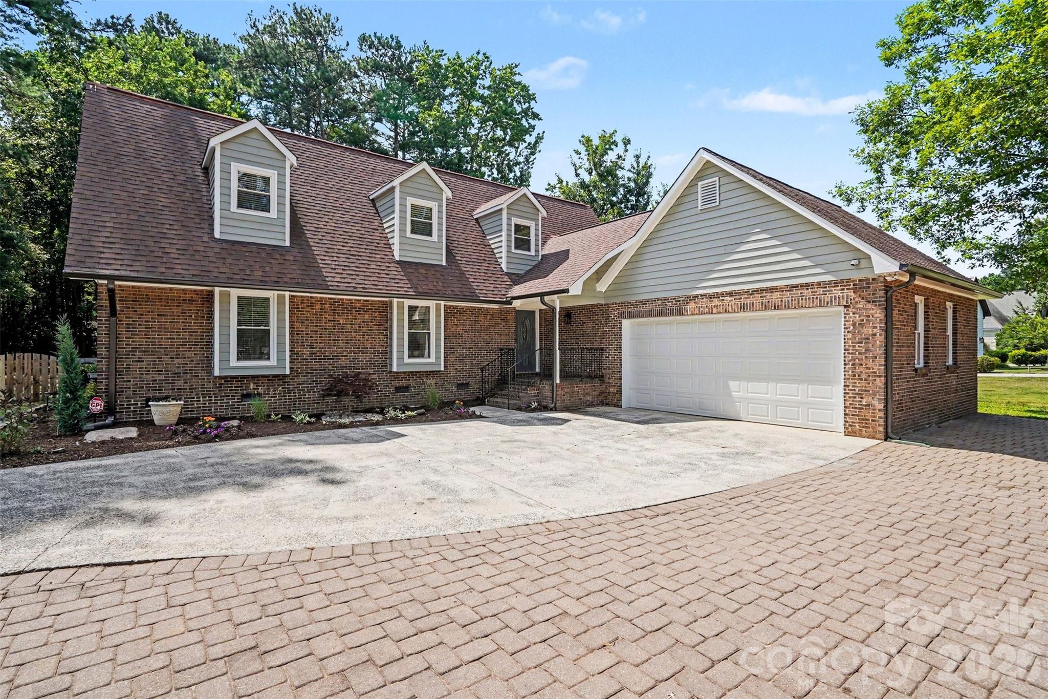 4724 Weddington Matthews Road — Matthews