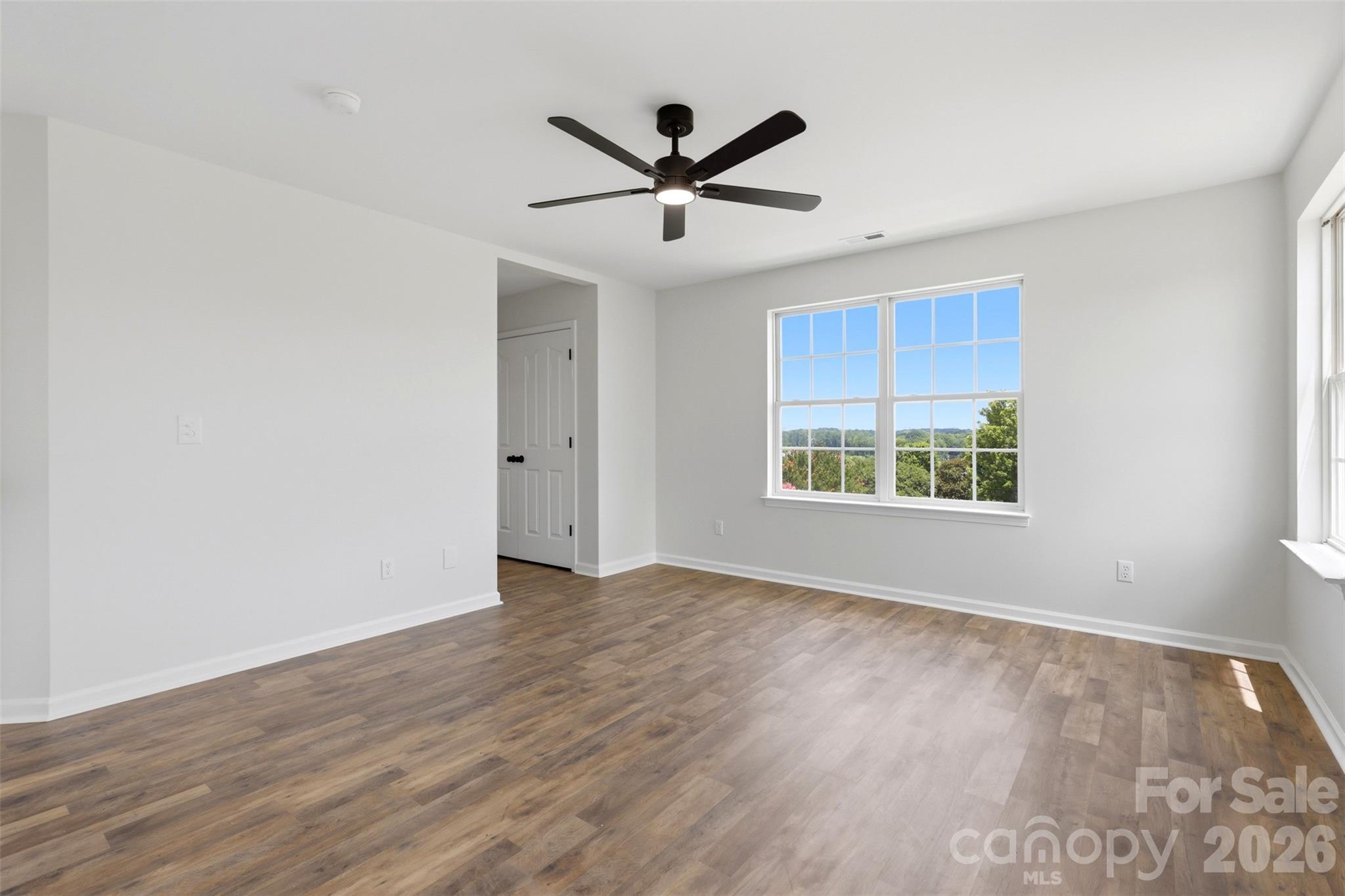 7593 Bluff Point Lane — Denver