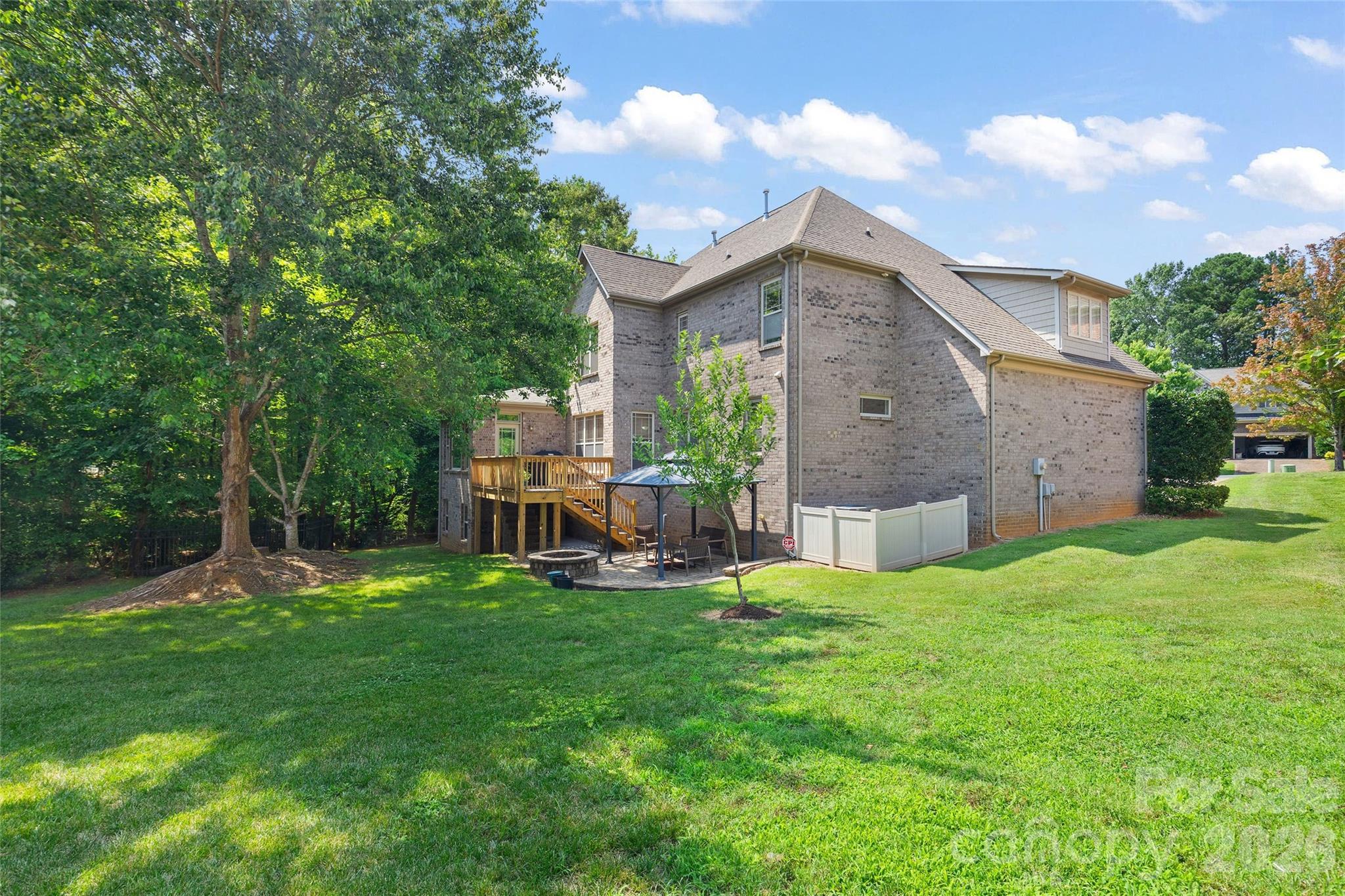 5141 Berkeley Park Court — Charlotte