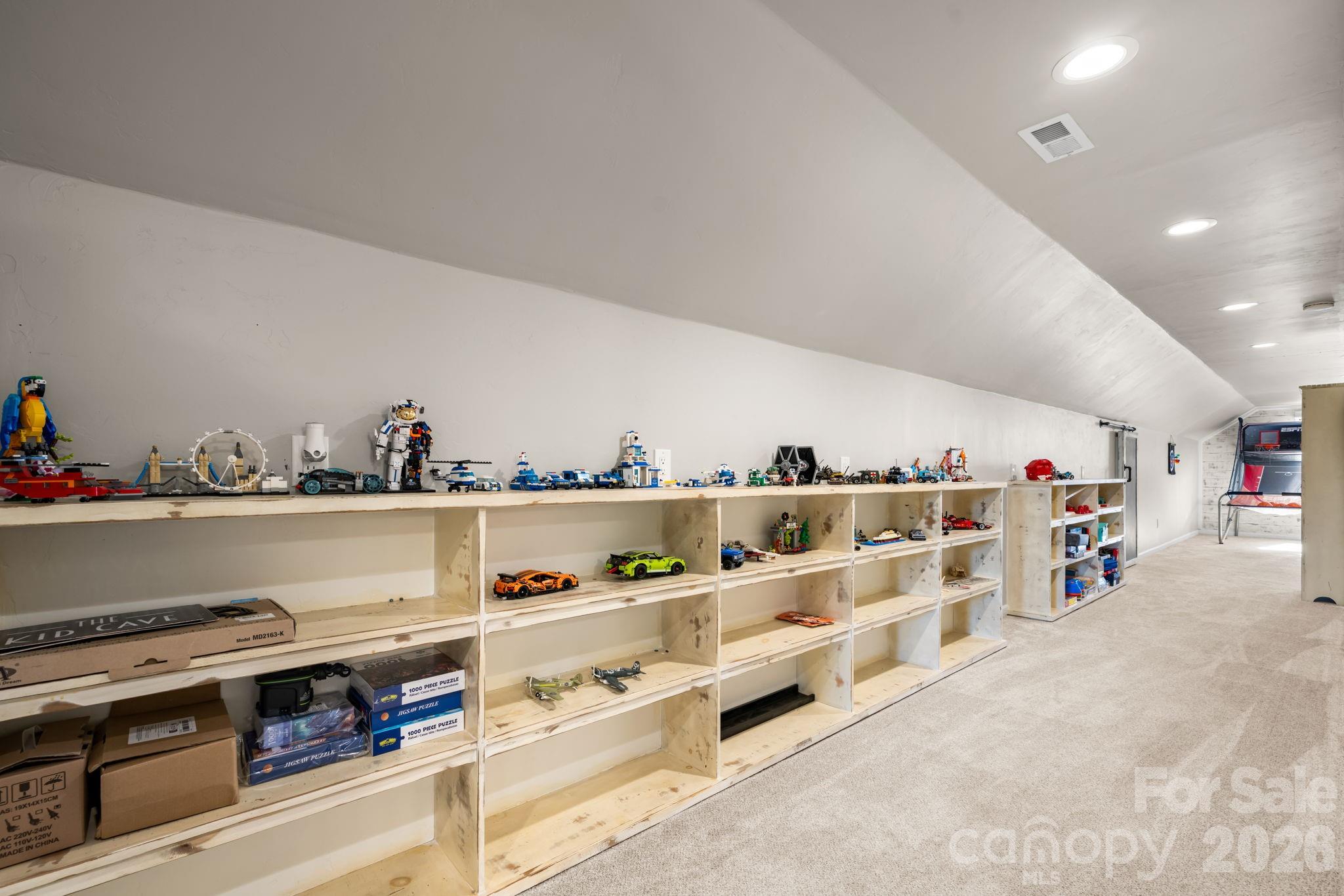 2533 Lail Road — Morganton