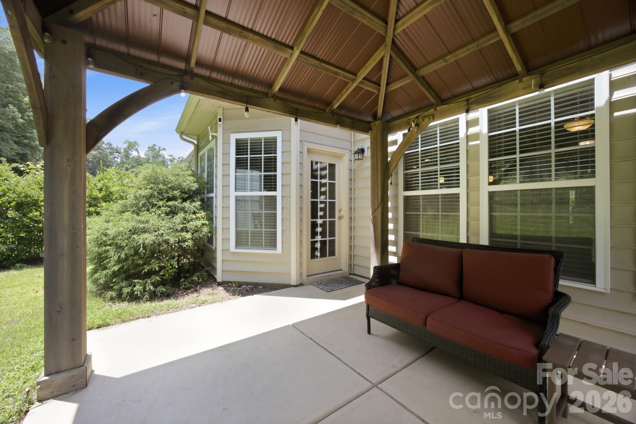 14711 Brannock Hills Drive — Charlotte