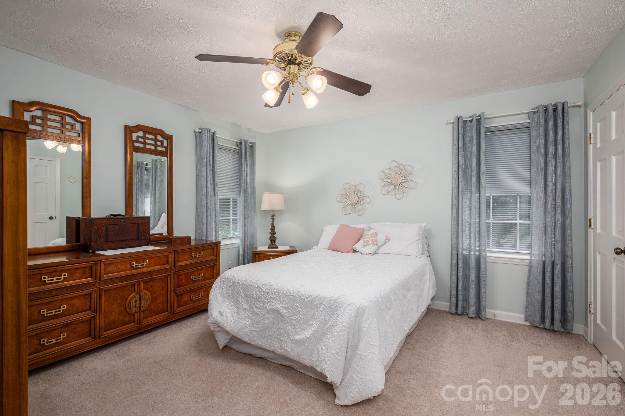 2410 Monticello Drive — Gastonia