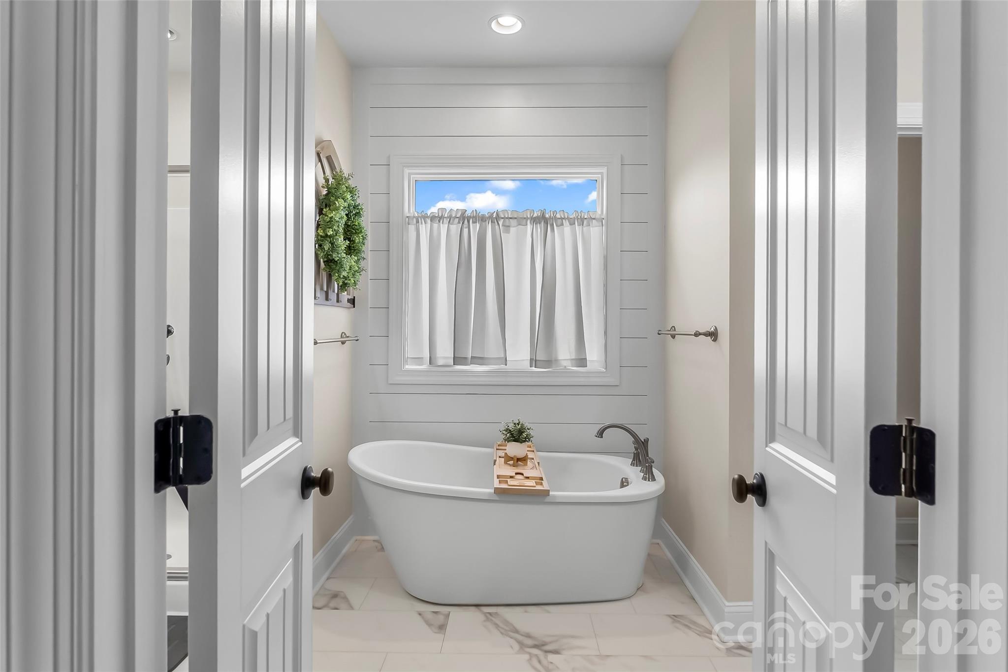 1459 Malden Court — Crouse