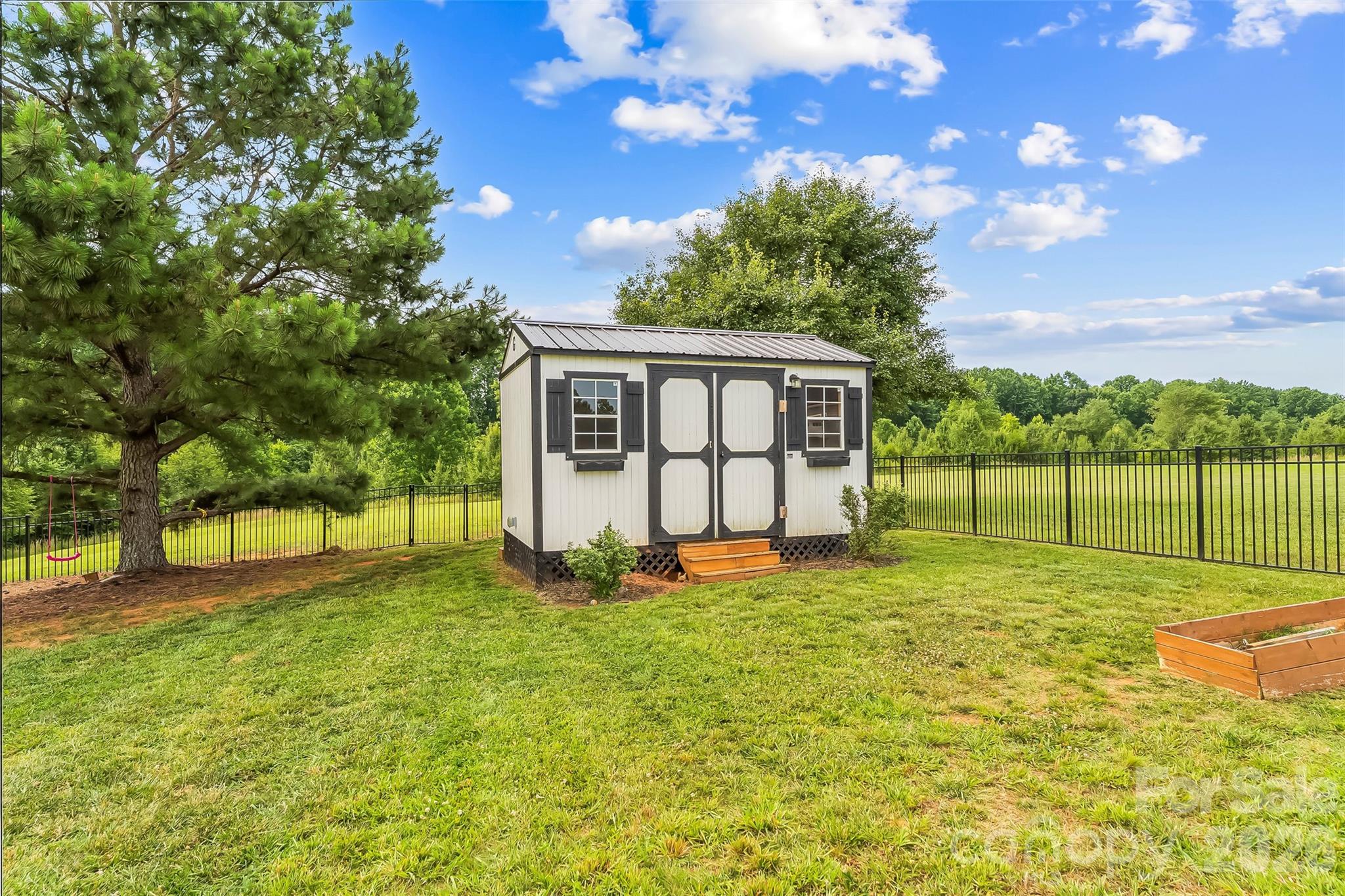 1459 Malden Court — Crouse
