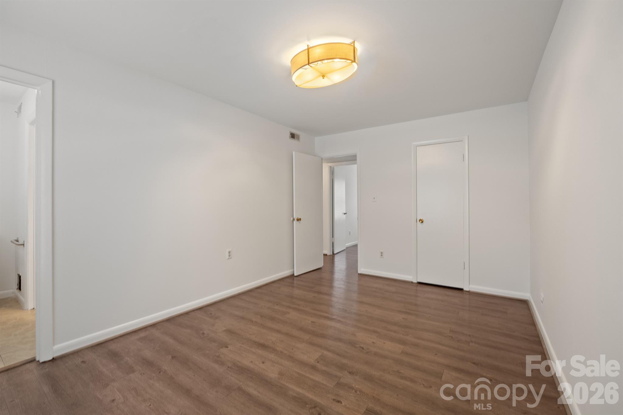 4609 Coronado Drive — Charlotte