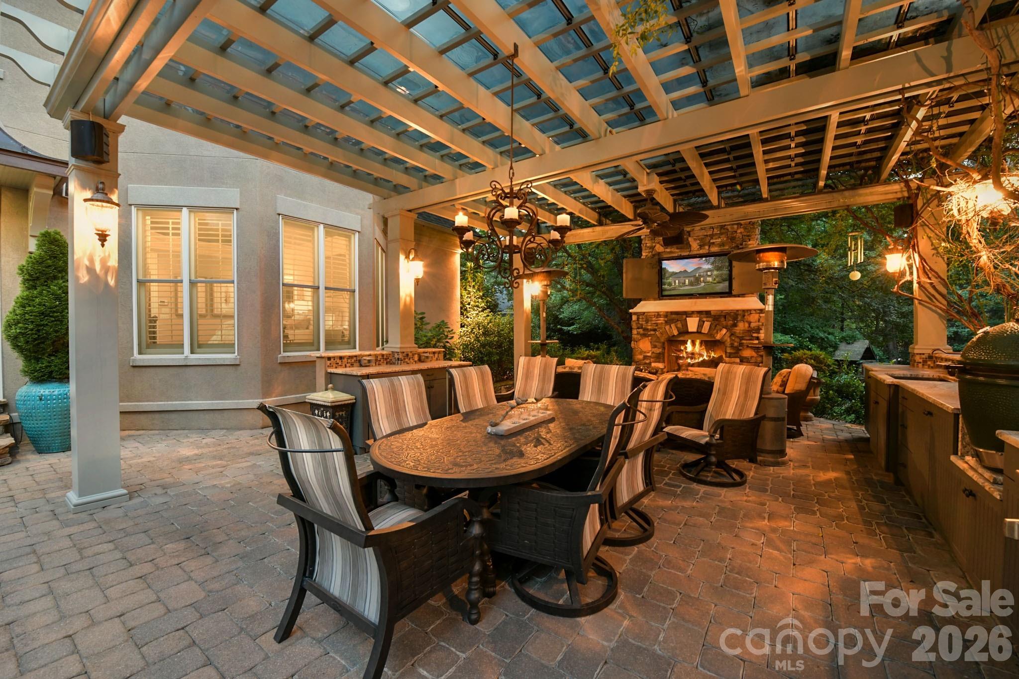 1656 Brawley School Road — Mooresville