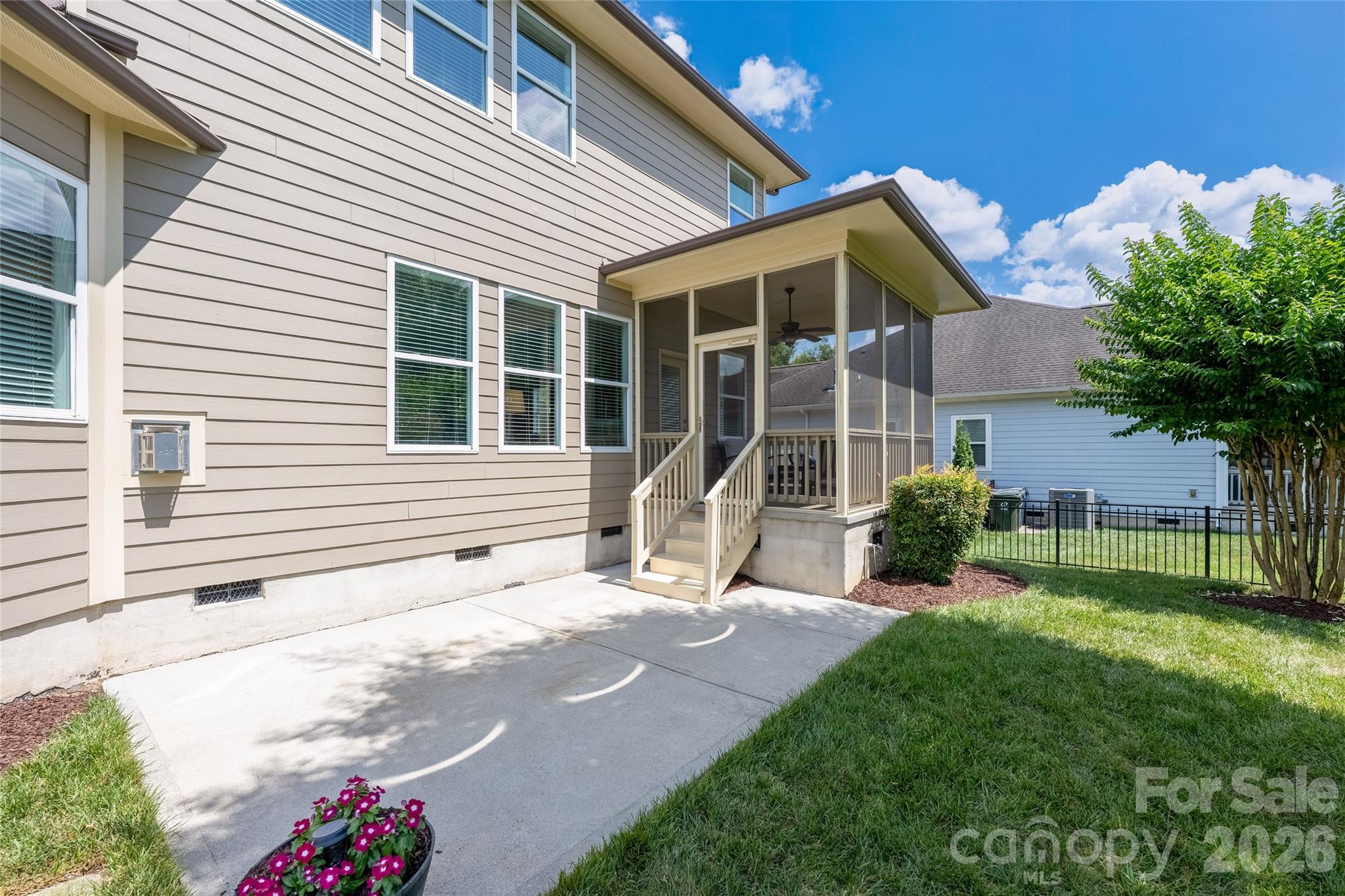 12628 Forrester Avenue — Huntersville