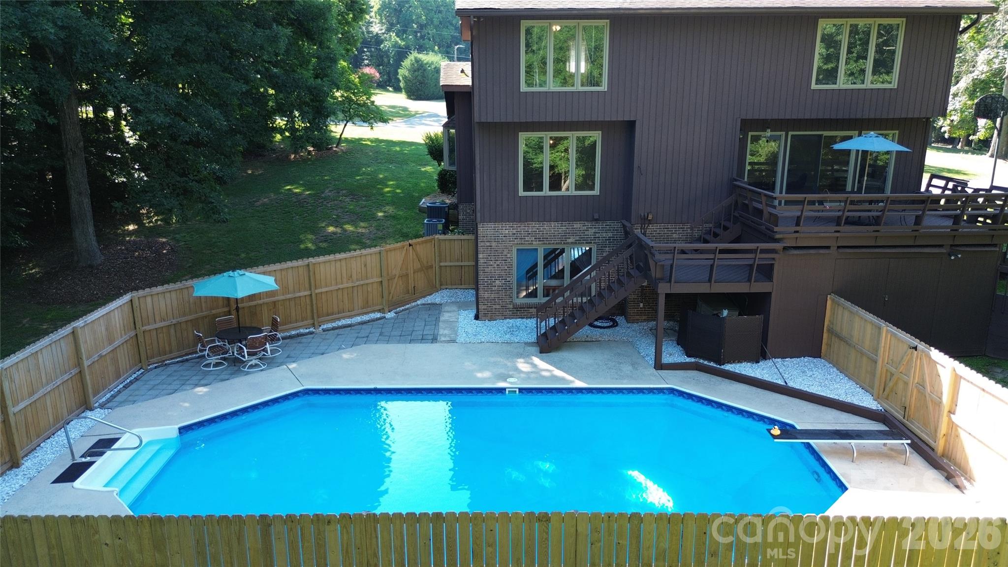 136 Griffin Street — Stanley