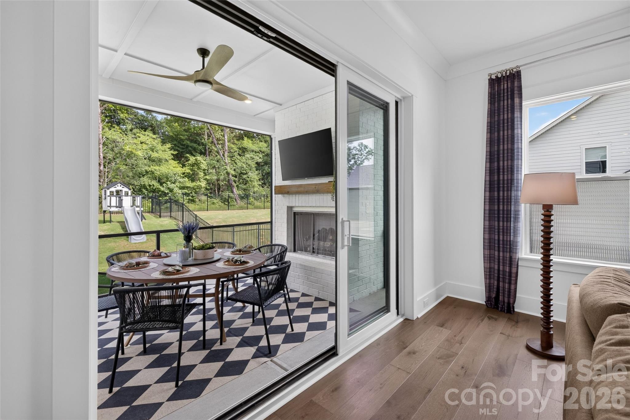 14109 White Gardens Lane — Huntersville