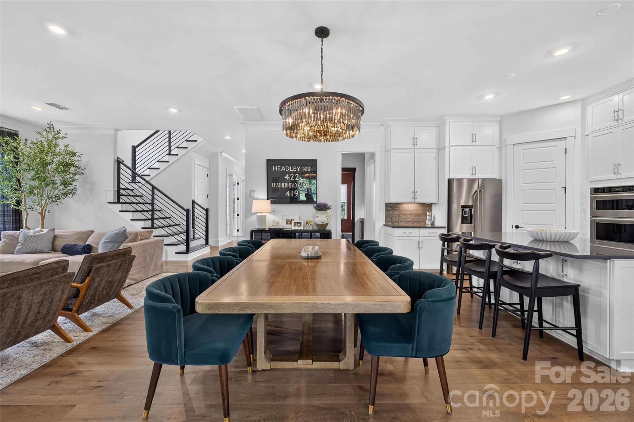 14109 White Gardens Lane — Huntersville