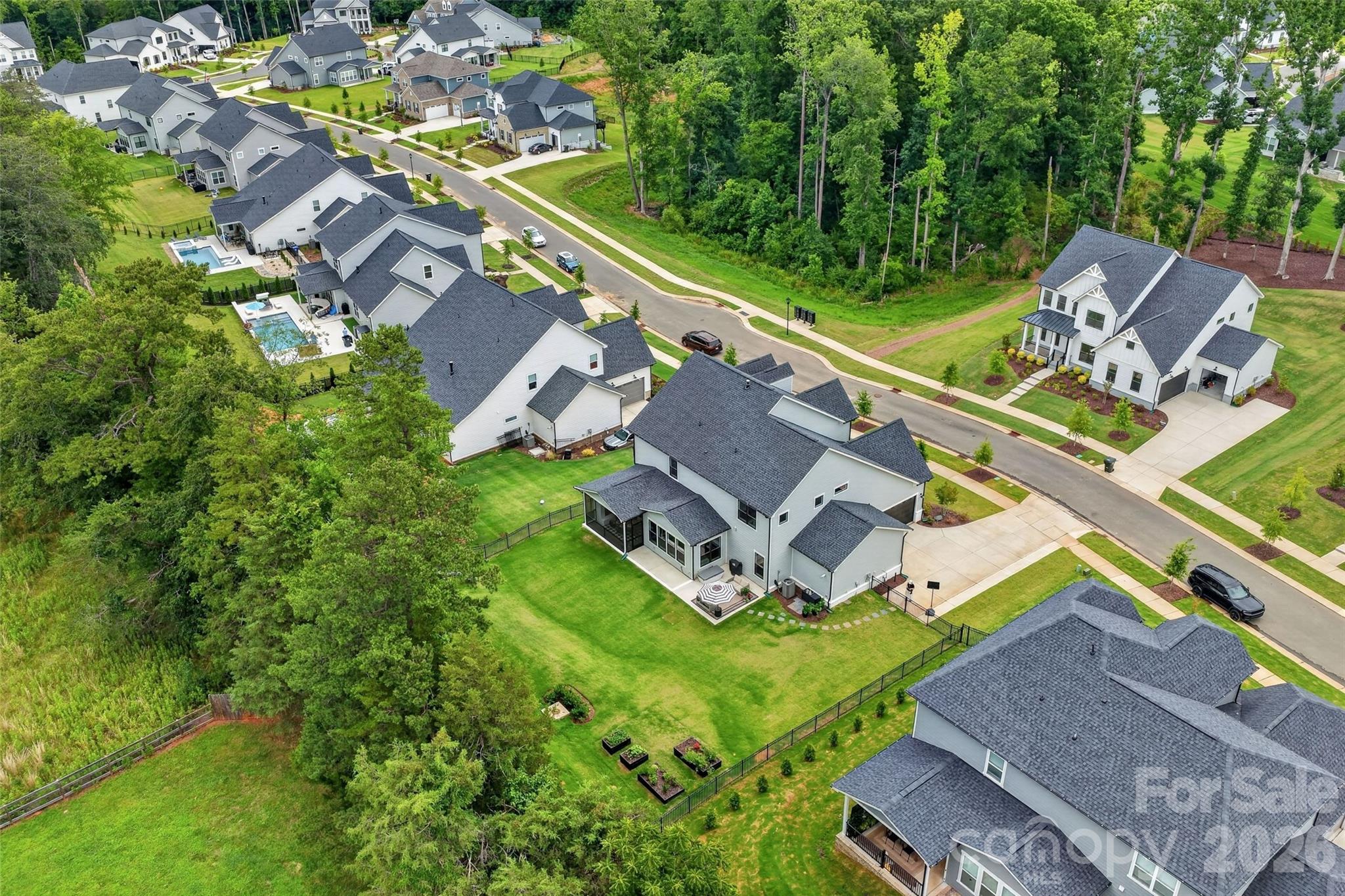 14109 White Gardens Lane — Huntersville