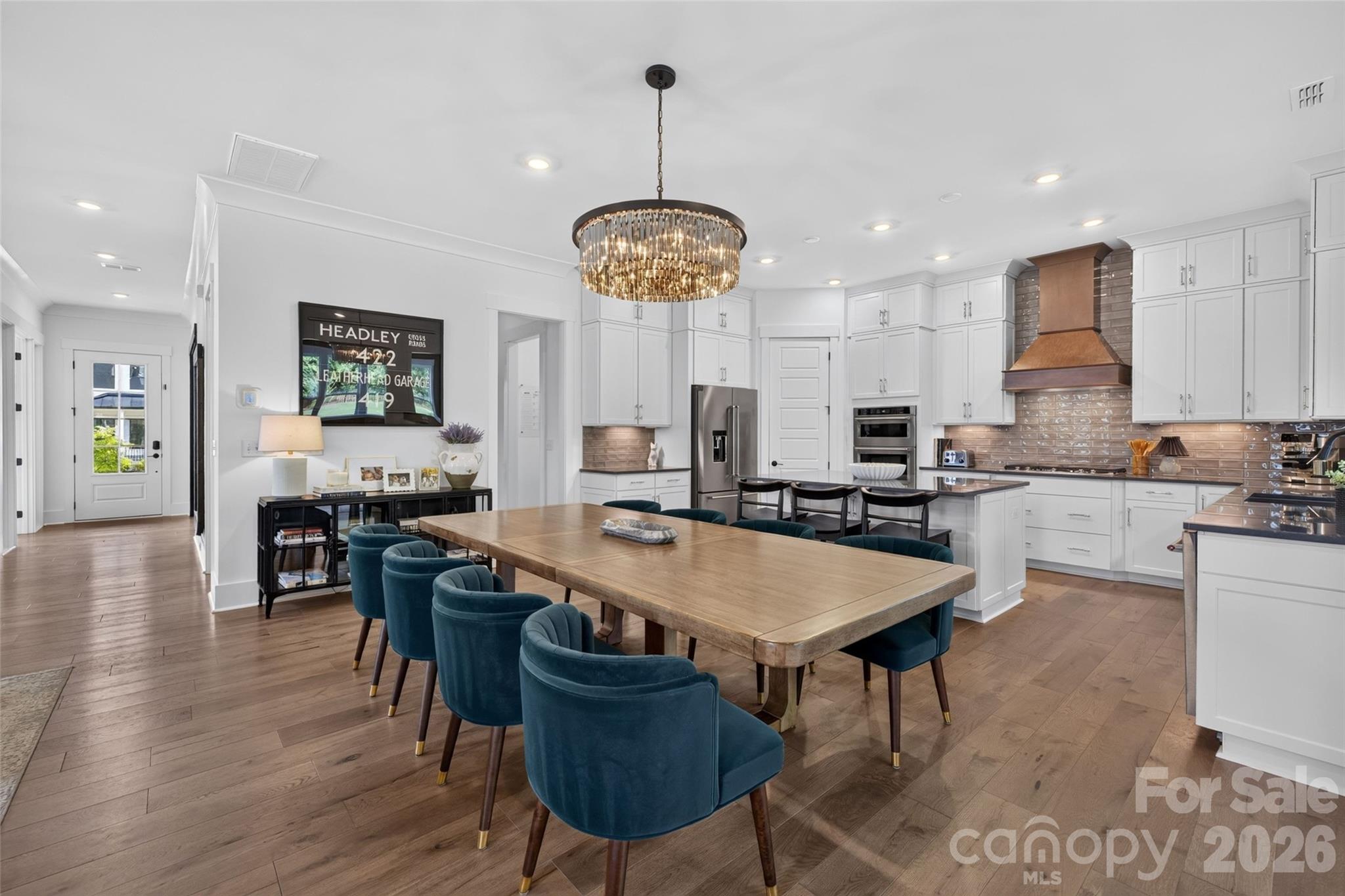 14109 White Gardens Lane — Huntersville