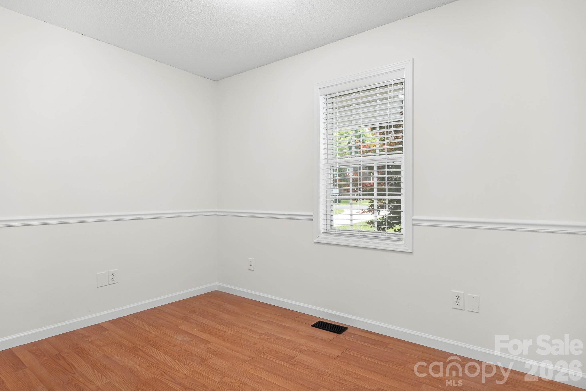 218 Vernon Street — Cherryville