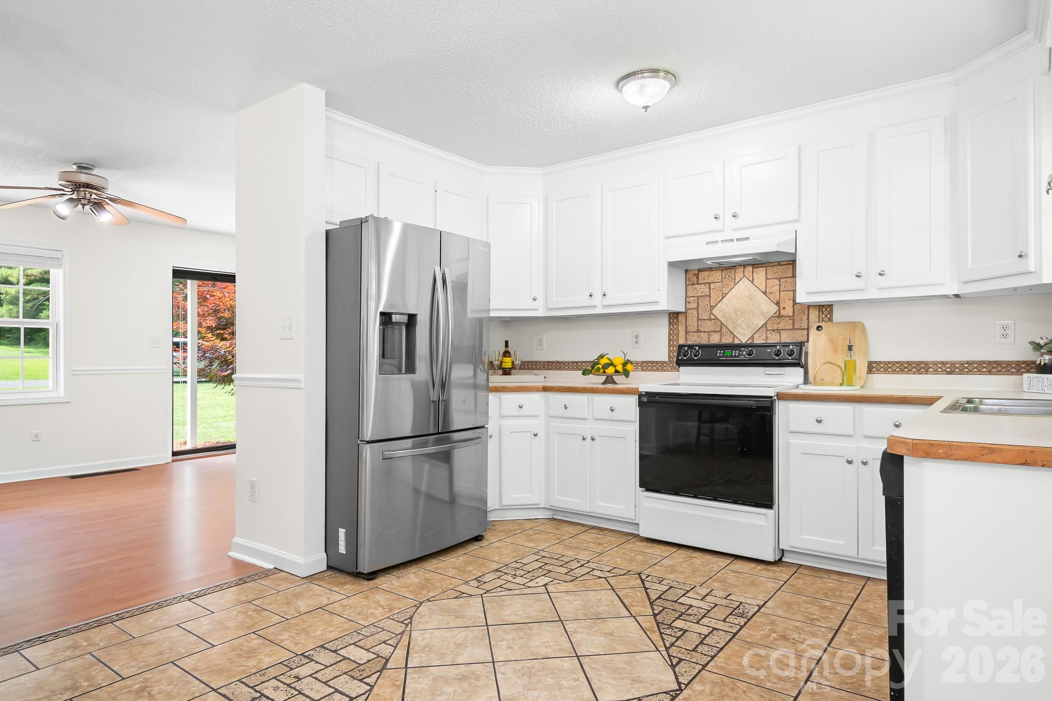 218 Vernon Street — Cherryville