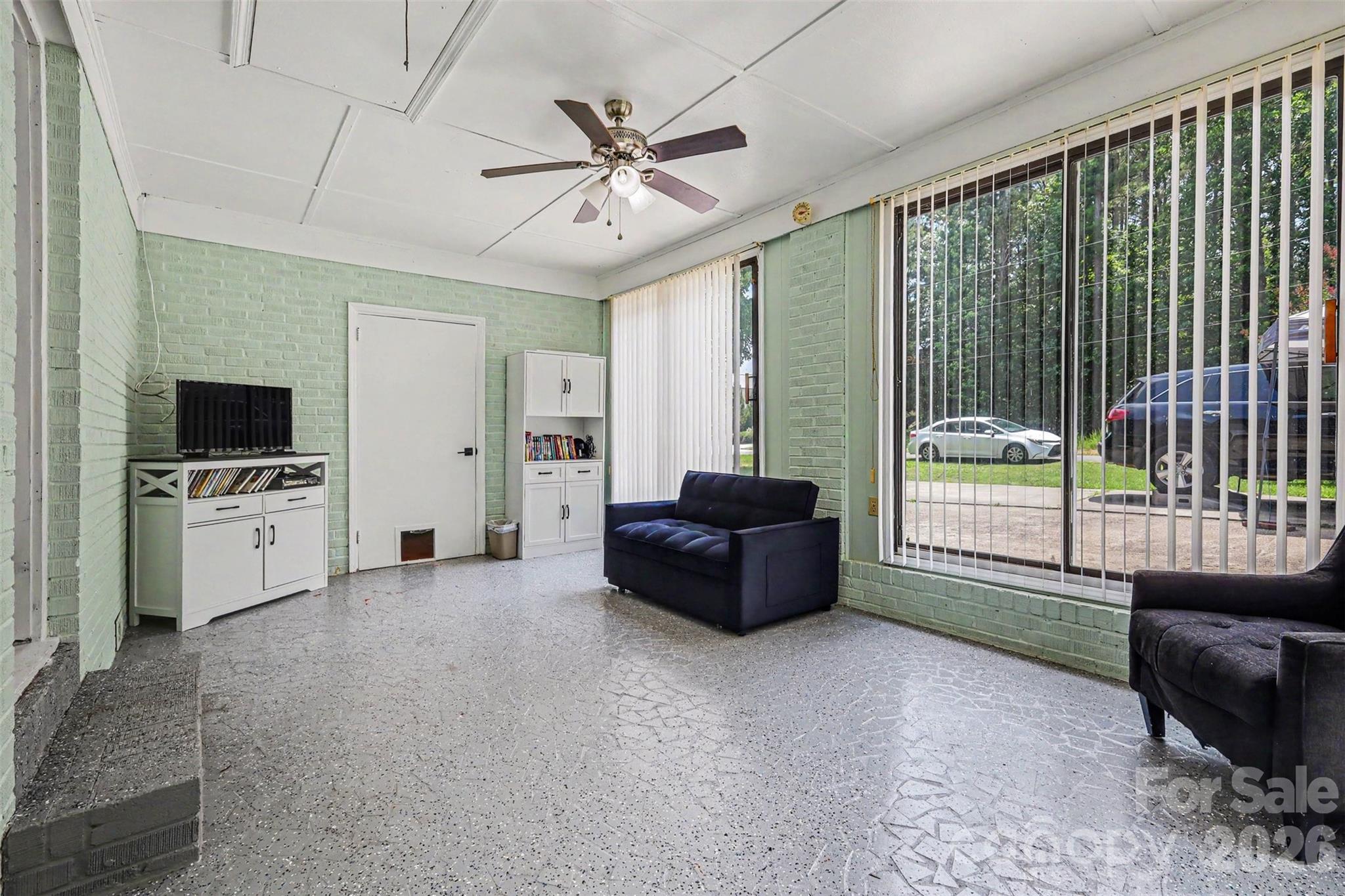 953 Twin Lakes Road — Rock Hill