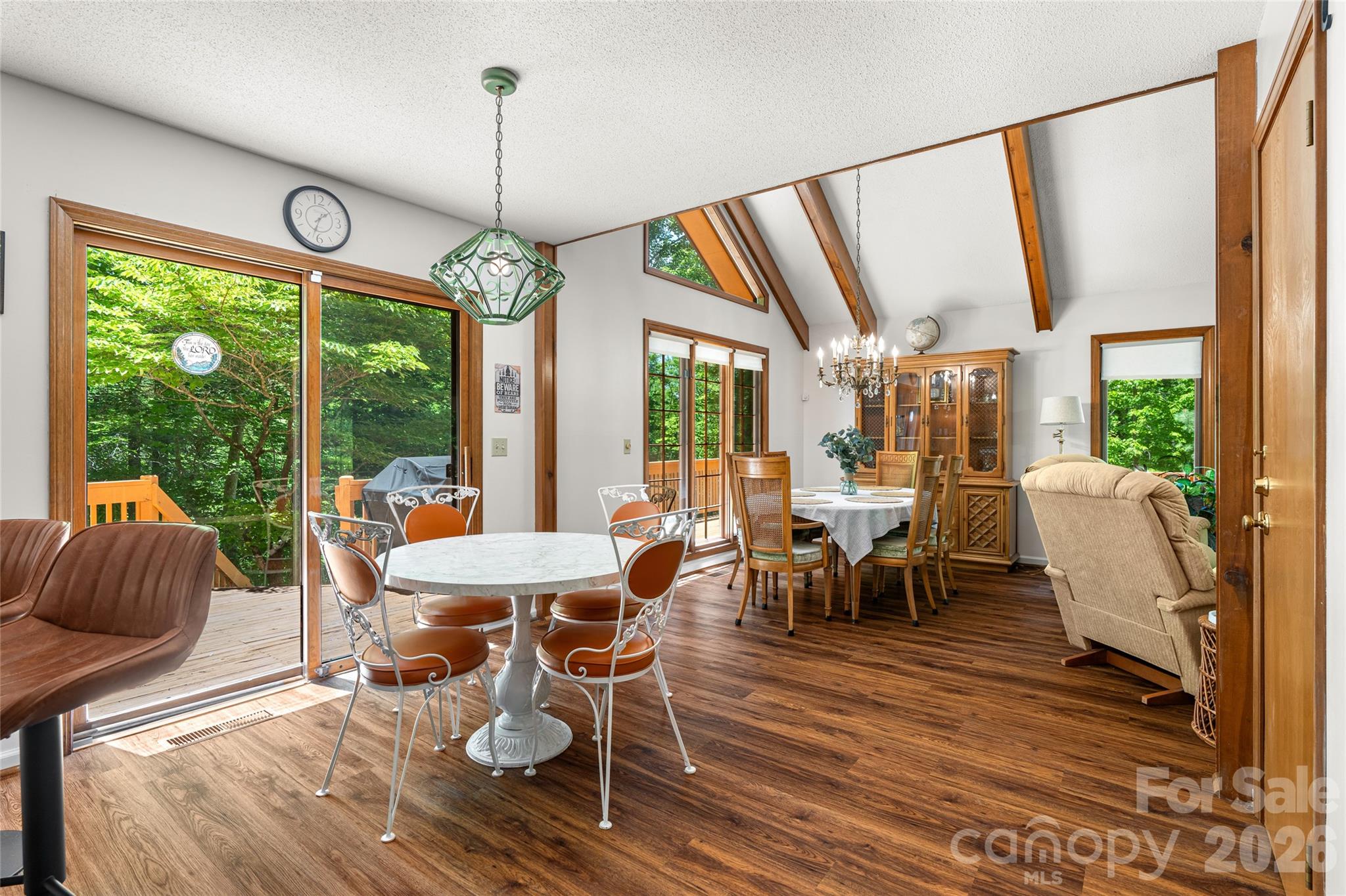 340 Sugar Hollow Road — Fairview
