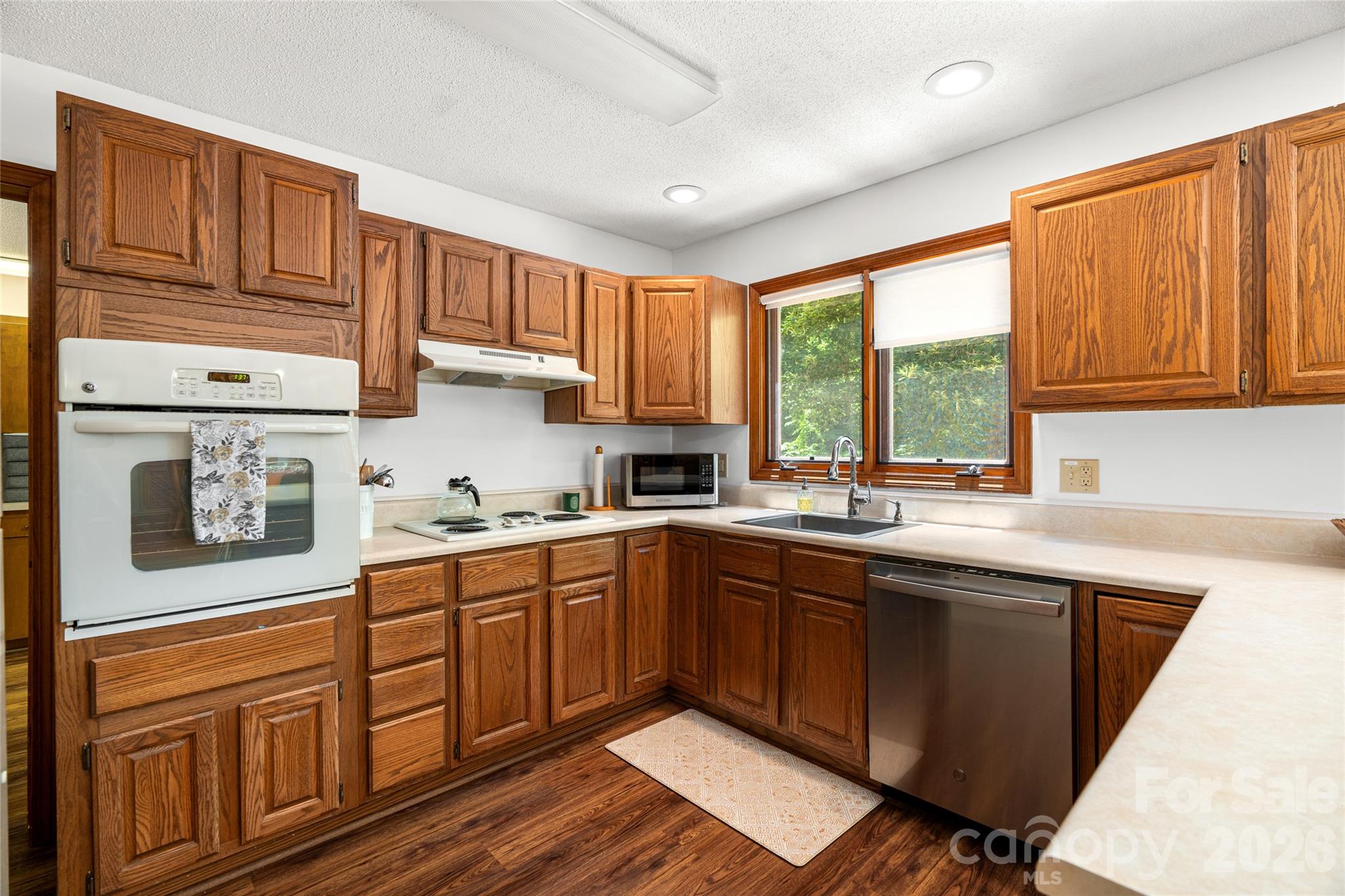 340 Sugar Hollow Road — Fairview