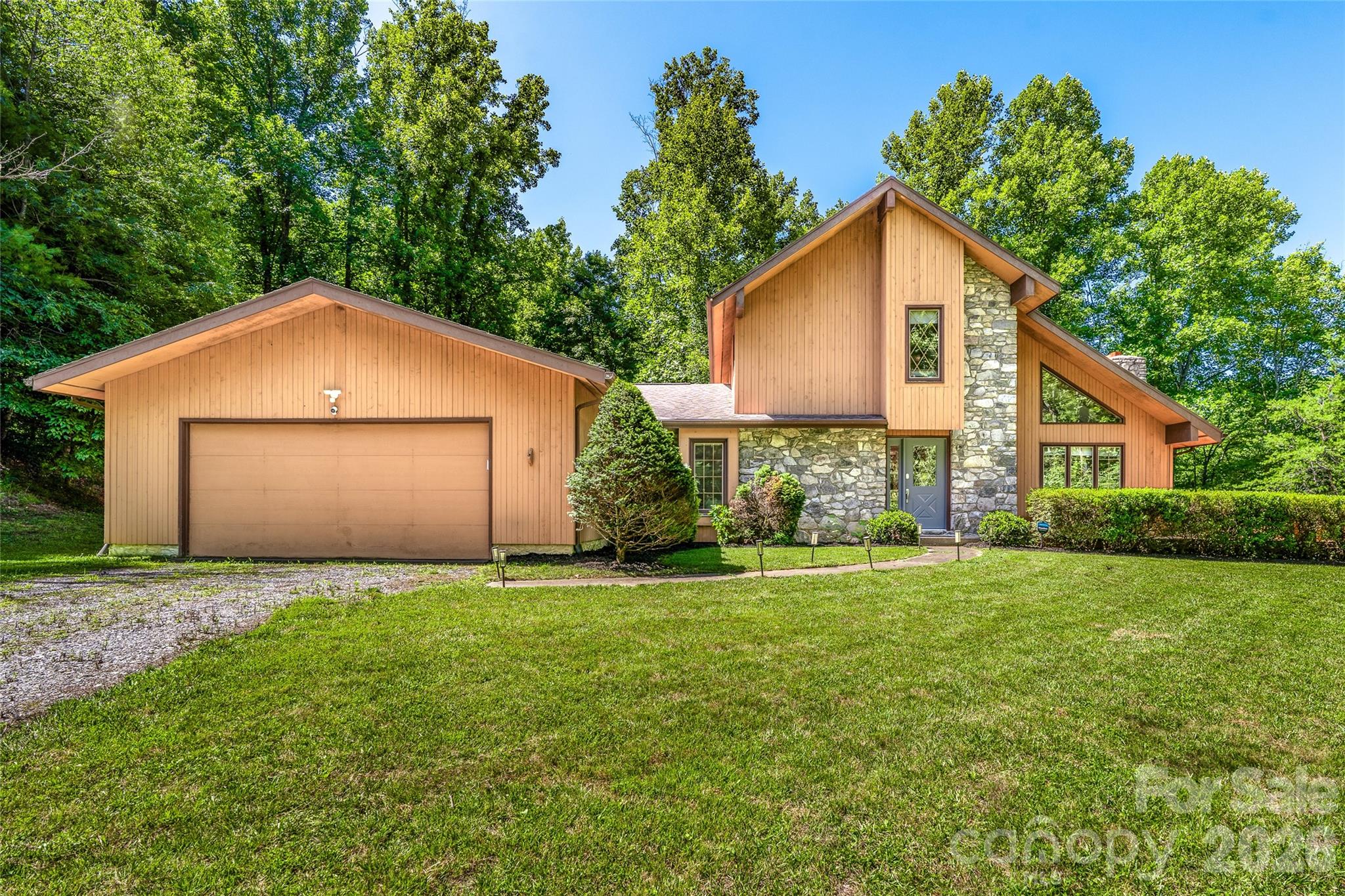 340 Sugar Hollow Road — Fairview