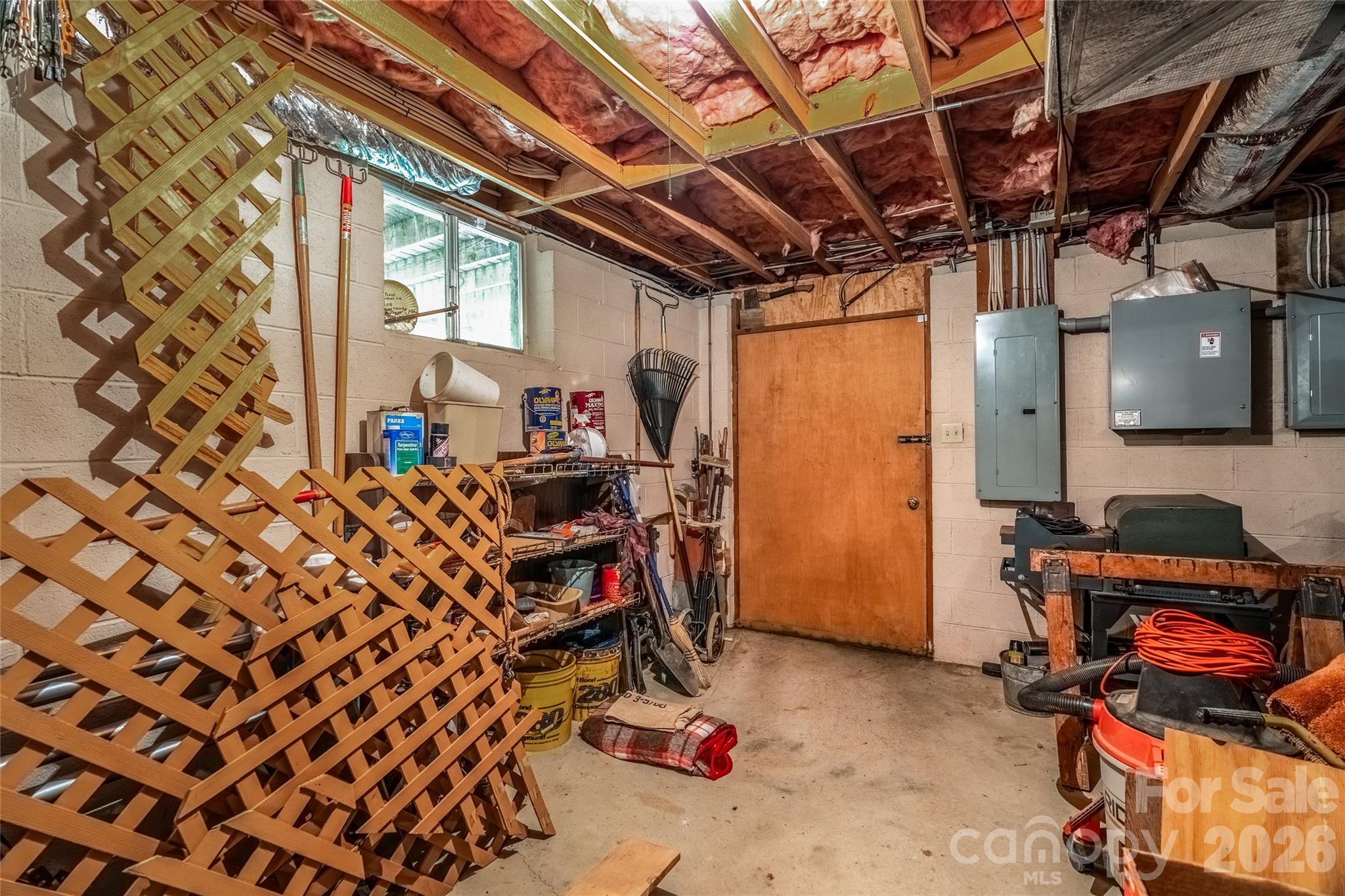 340 Sugar Hollow Road — Fairview