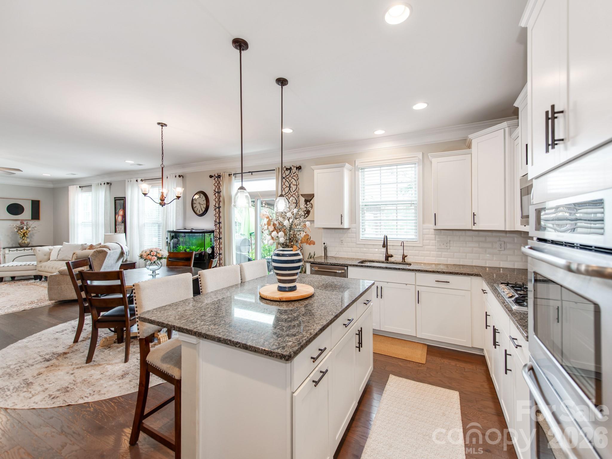 11013 Charmont Place — Huntersville