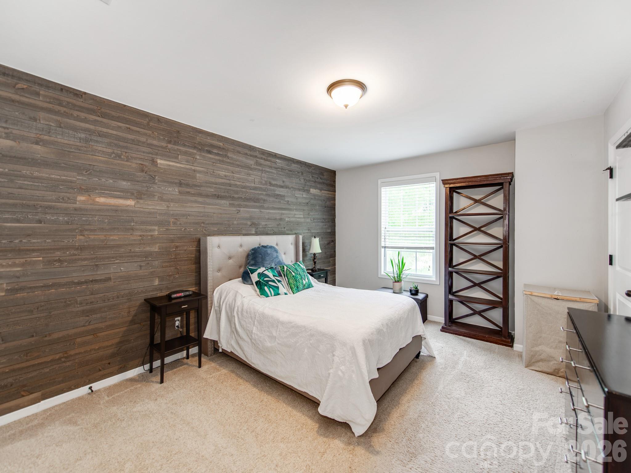 11013 Charmont Place — Huntersville
