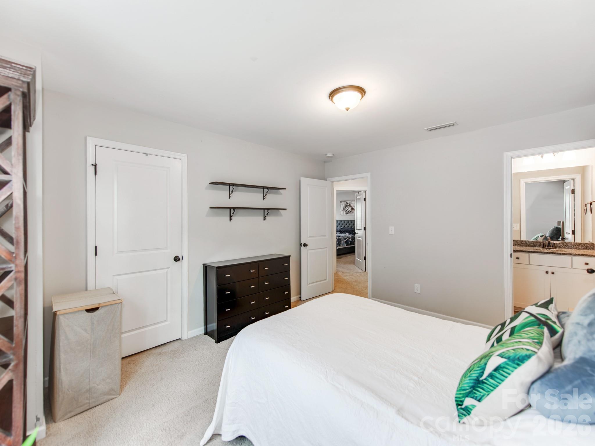 11013 Charmont Place — Huntersville