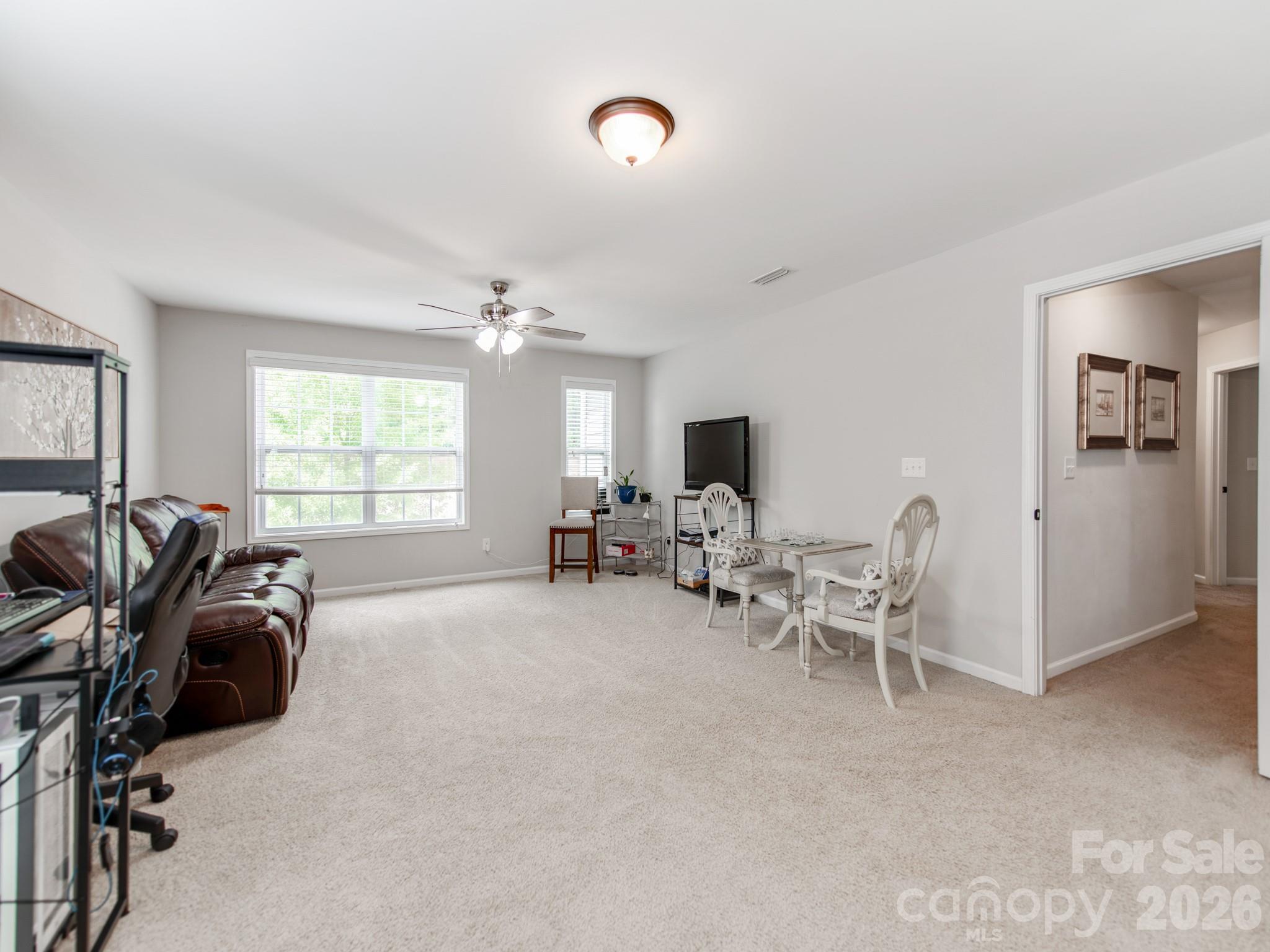 11013 Charmont Place — Huntersville