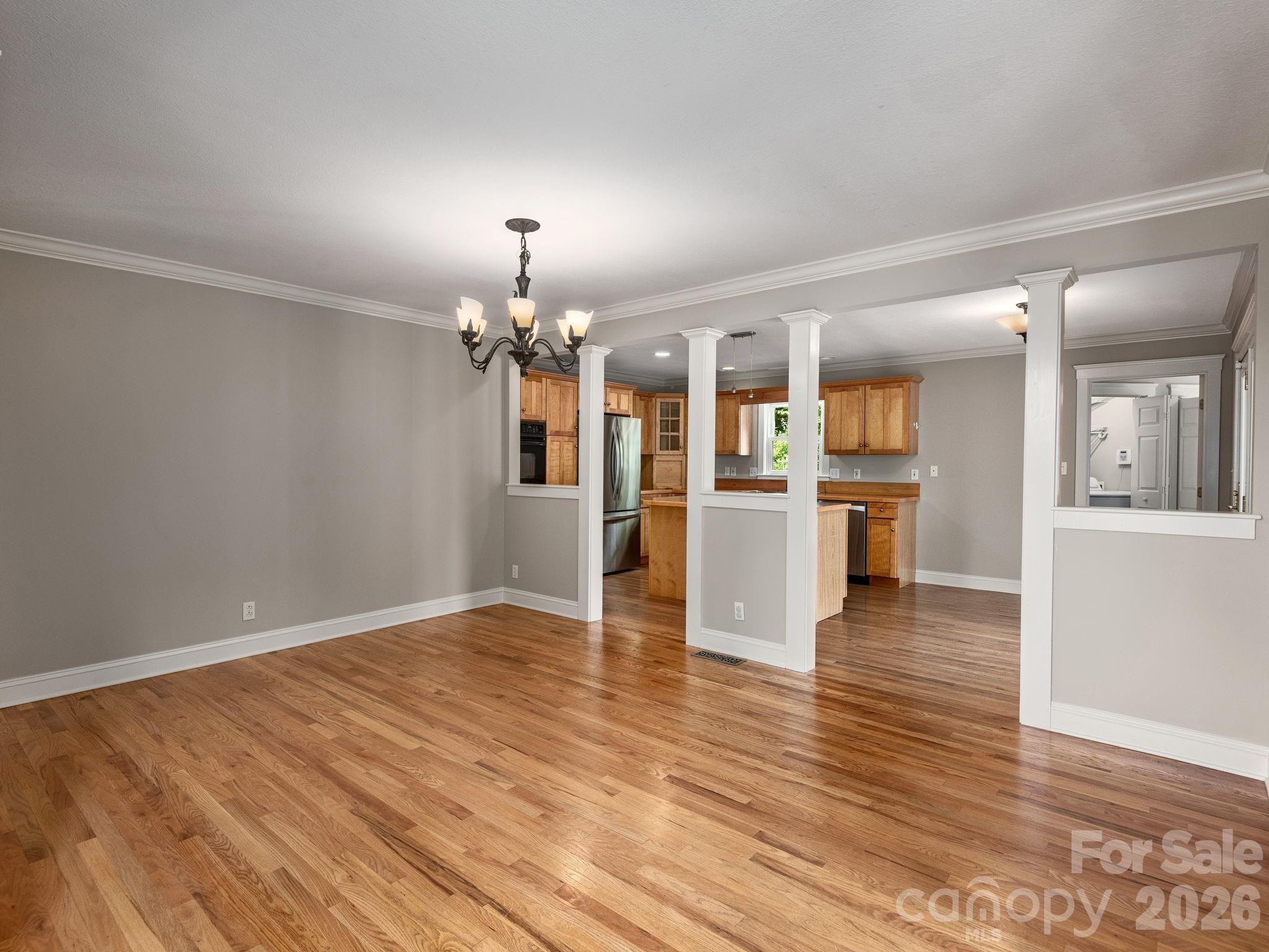 30 Apple Tree Way — Asheville